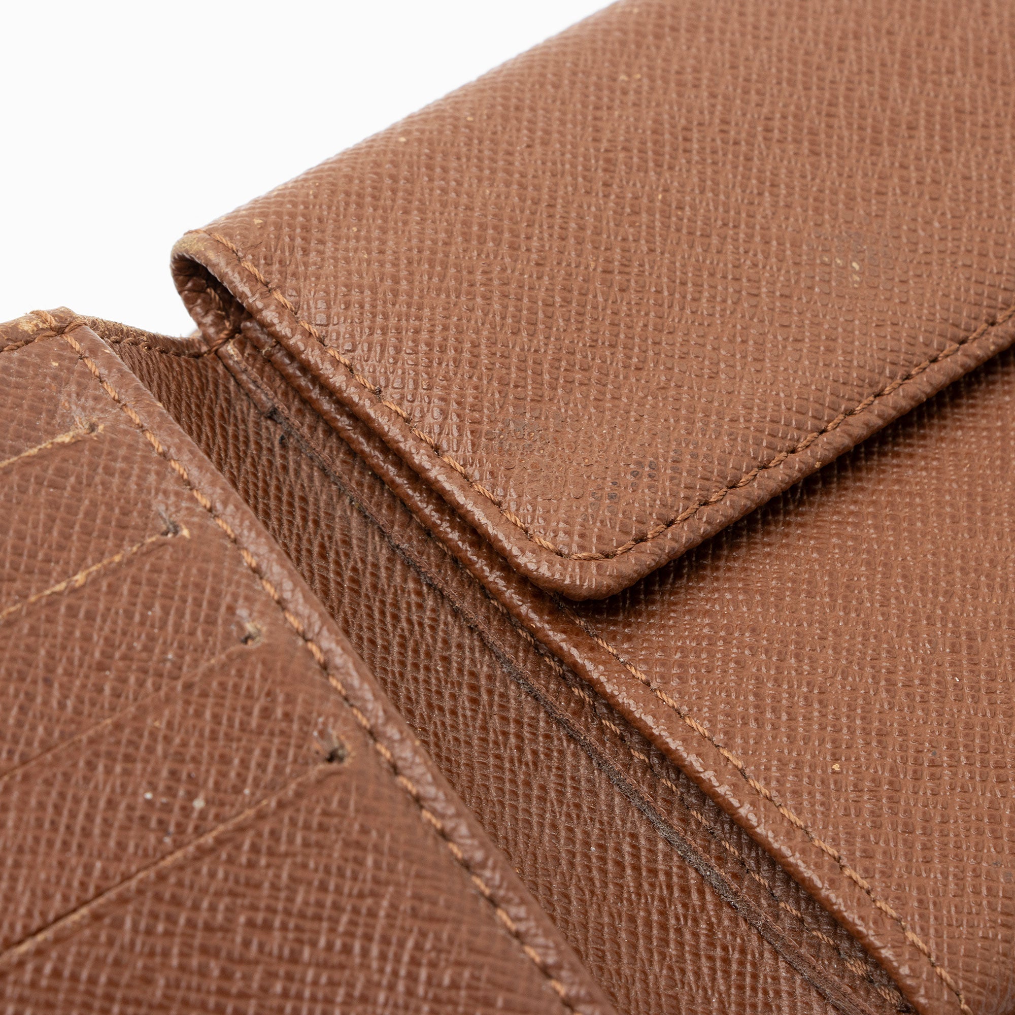 Louis Vuitton Monogram Canvas Marco Wallet (SHF-3frRPb)