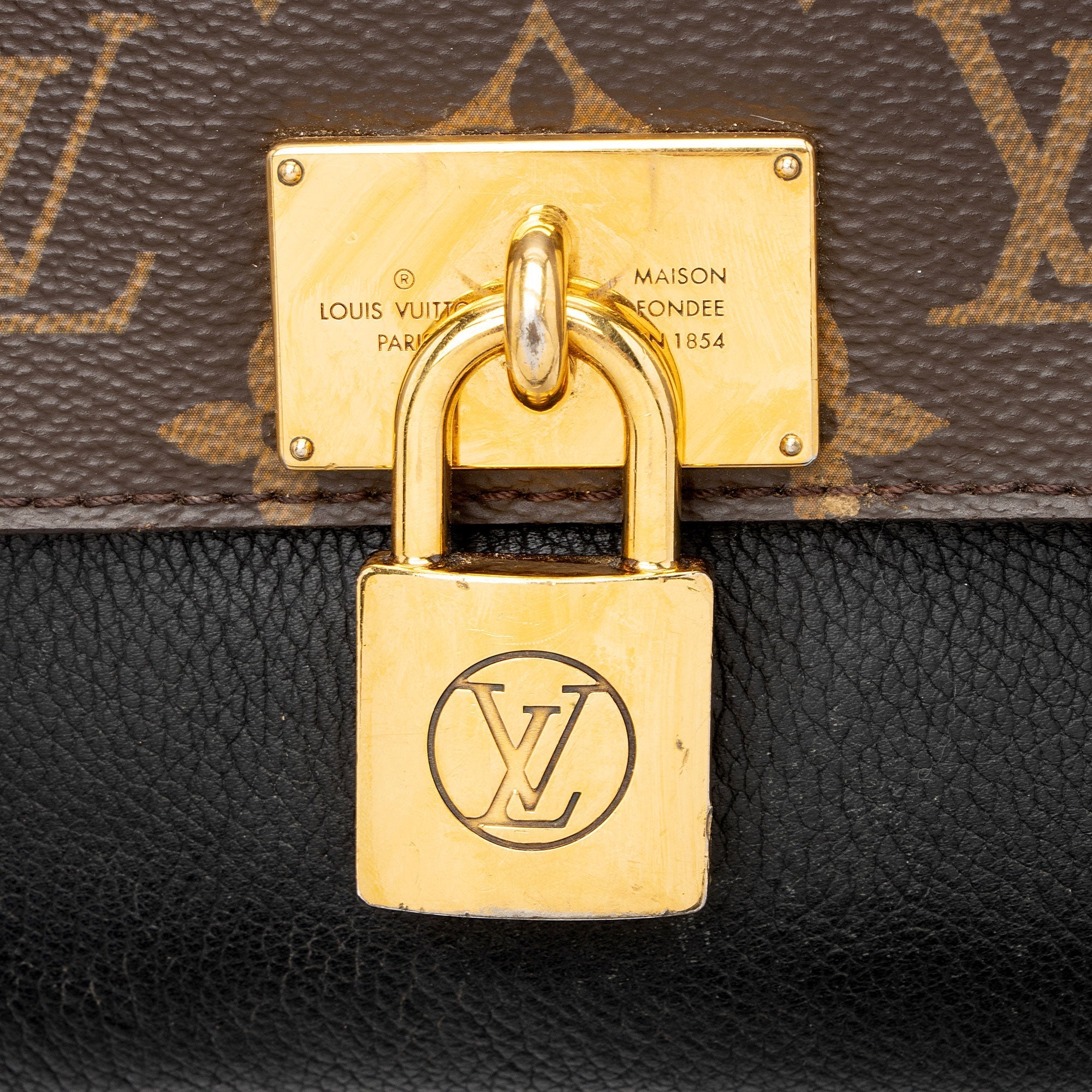 Louis Vuitton Monogram Canvas Marignan Messenger