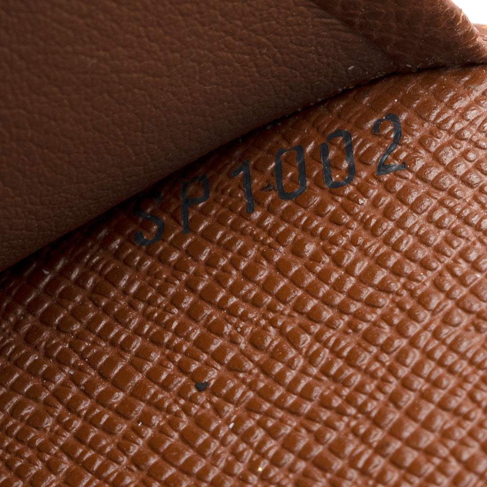 Louis Vuitton Monogram Canvas Medium Ring Agenda Cover (SHF-21536)