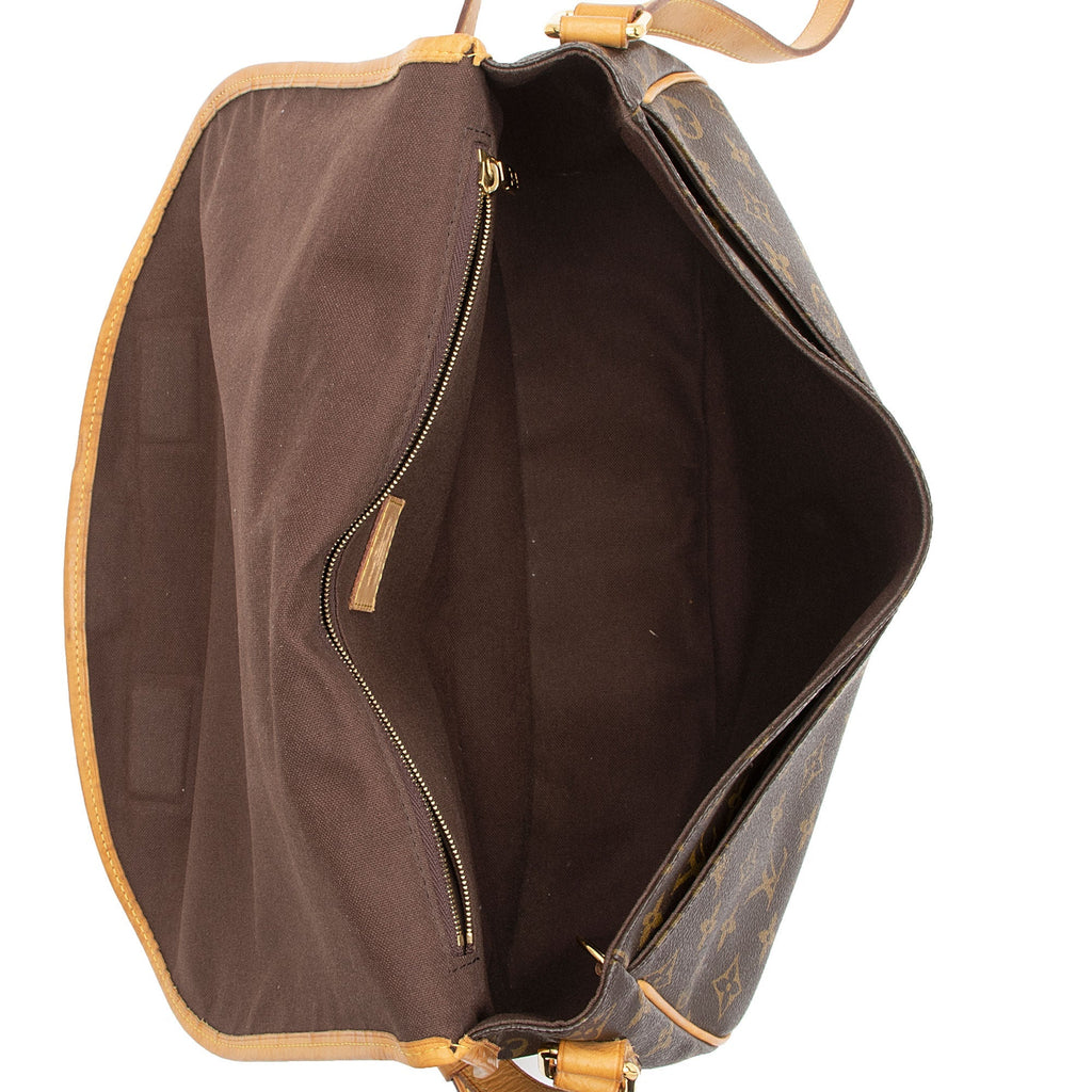 Louis Vuitton Monogram Canvas Menilmontant MM Messenger