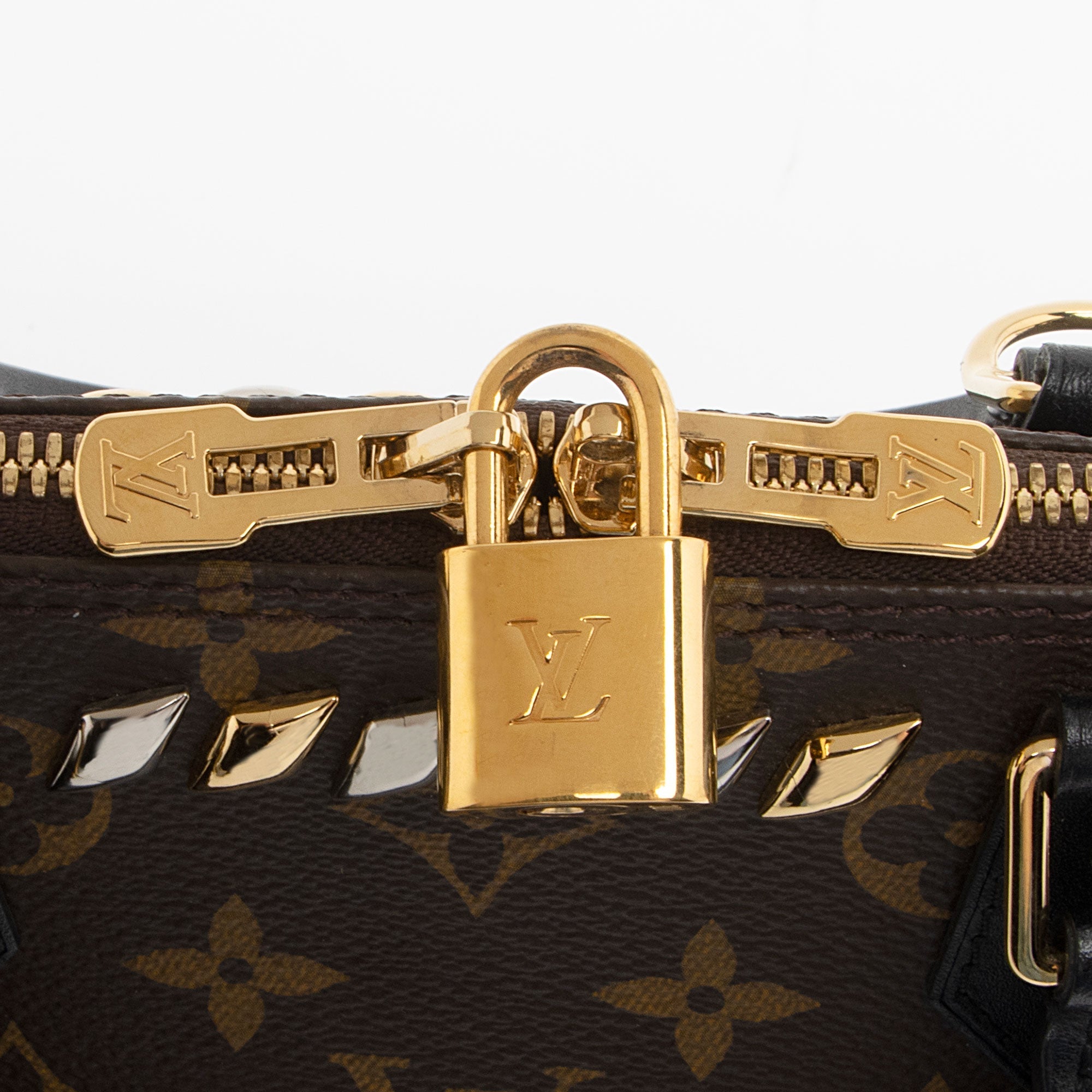Louis Vuitton Monogram Canvas Metal Stones Alma PM Satchel (SHF-RXS9fl)