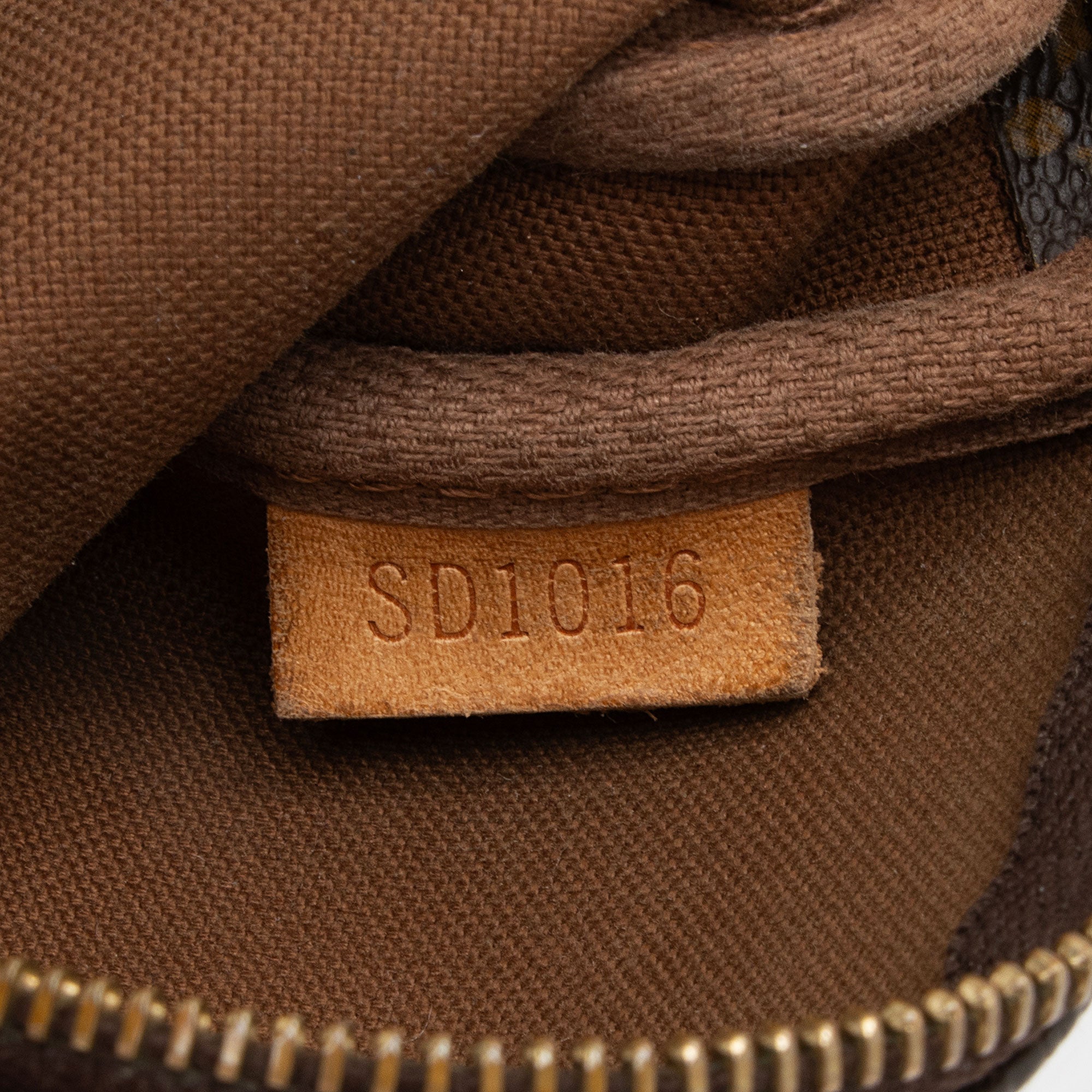 Louis Vuitton Monogram Canvas Mini Pochette Accessoires (SHF-nBtoVp)