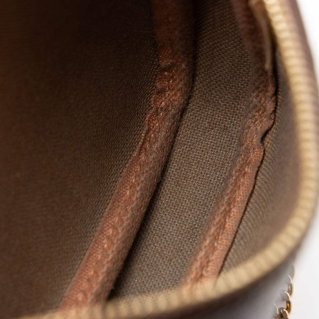 Louis Vuitton Monogram Canvas Mini Pochette Accessoires (SHF-Rn2vgt)