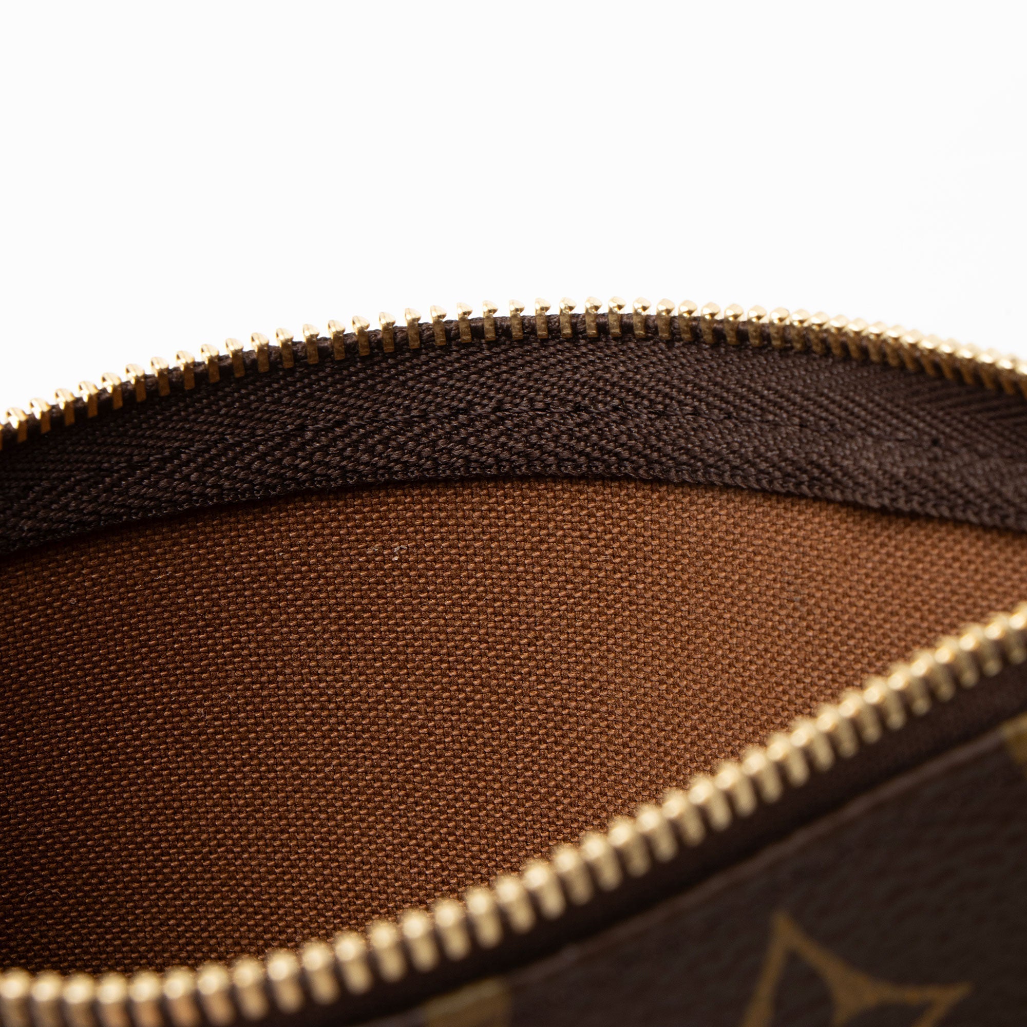 Louis Vuitton Monogram Canvas Mini Pochette Accessoires (SHF-ve7Bh5)