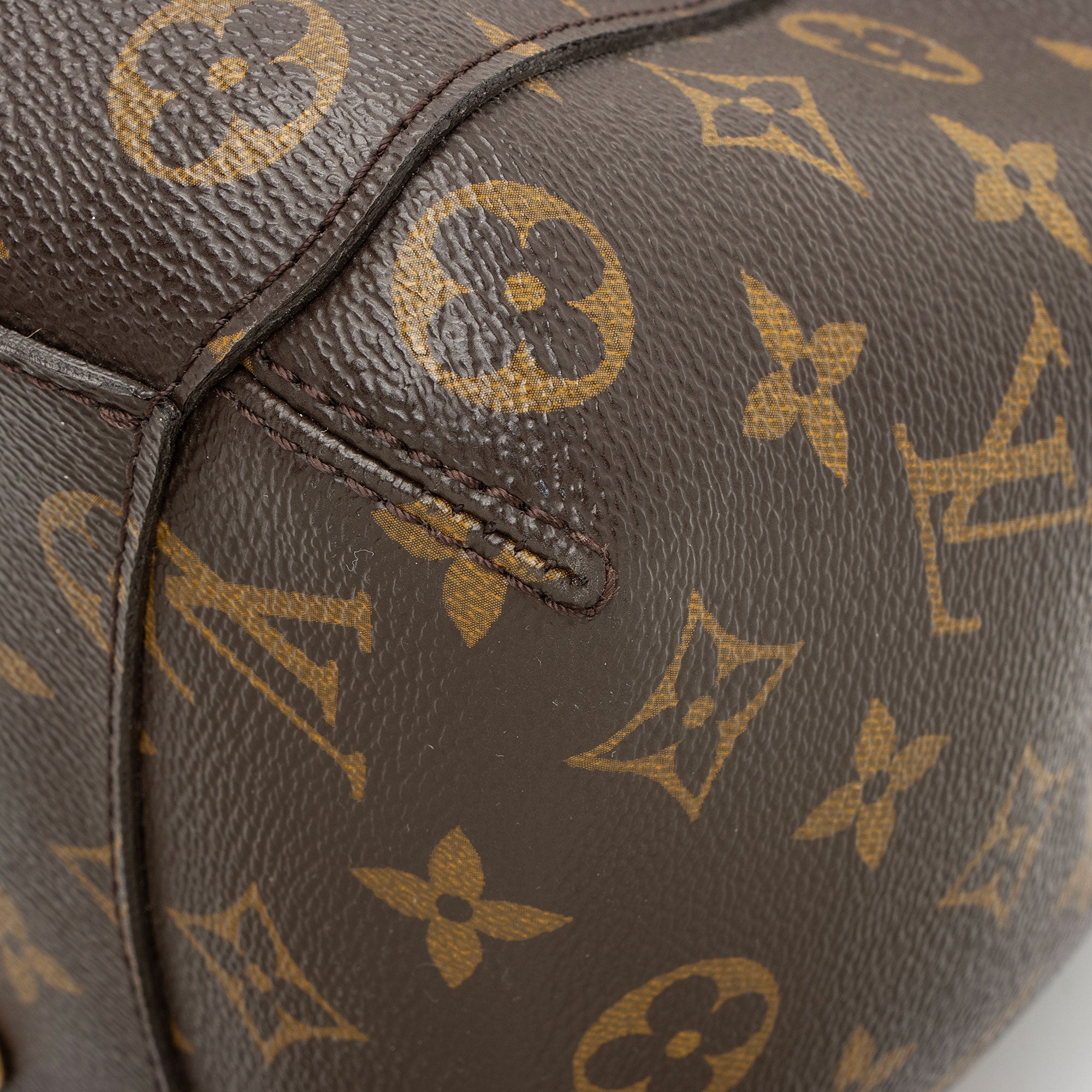 Louis Vuitton Monogram Canvas Montaigne GM Tote