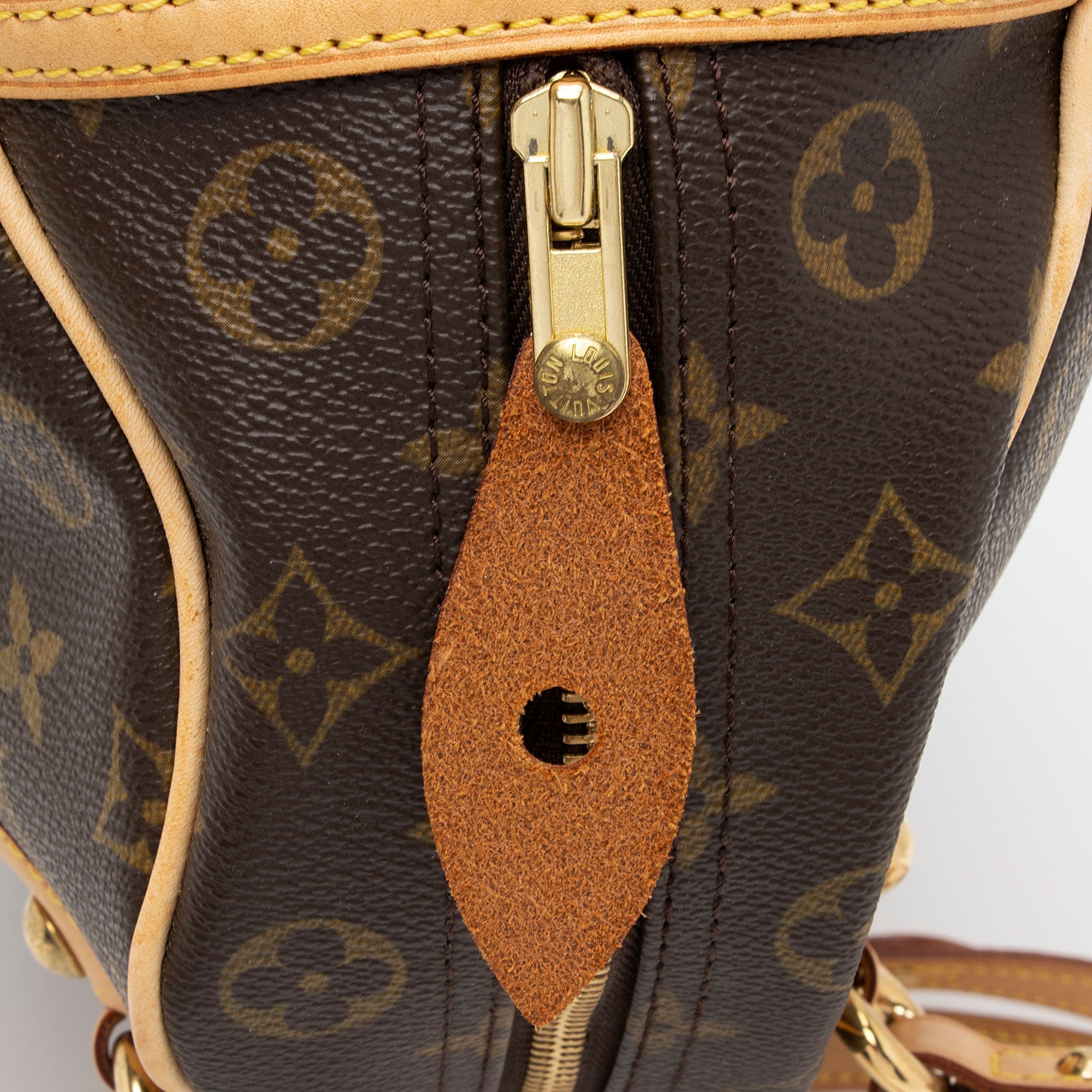 Louis Vuitton Monogram Canvas Montorgueil GM Shoulder Bag (SHF-c3xCJJ)