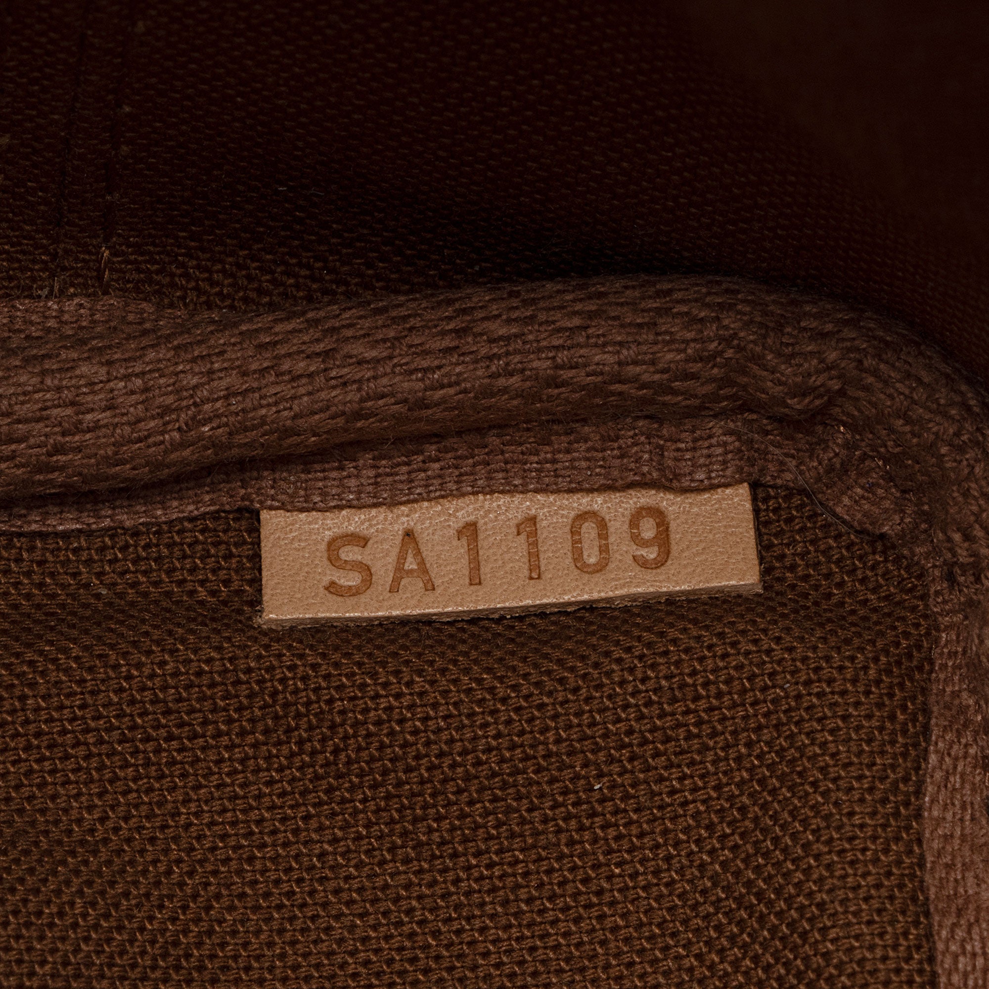 Louis Vuitton Monogram Canvas Nano Noe Shoulder Bag (SHF-Y2s7Ul)