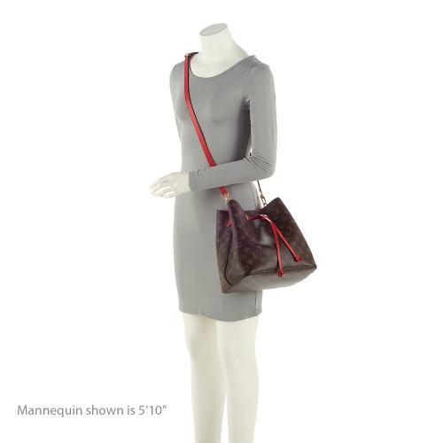 Louis Vuitton Monogram Canvas Neonoe Shoulder Bag (SHF-dz3gM8)