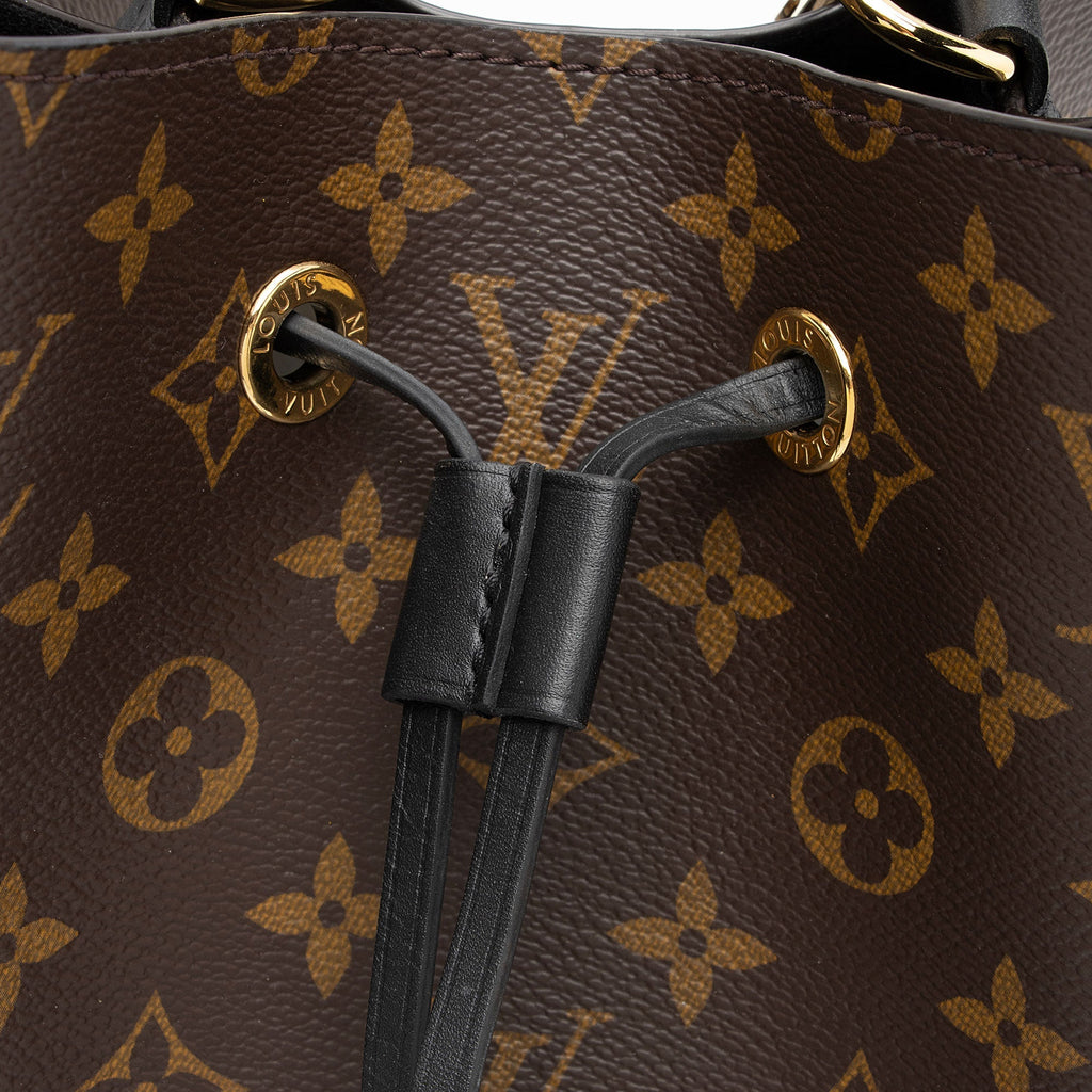 Louis Vuitton Monogram Canvas Neonoe Shoulder Bag (SHF-Gx4WX8)