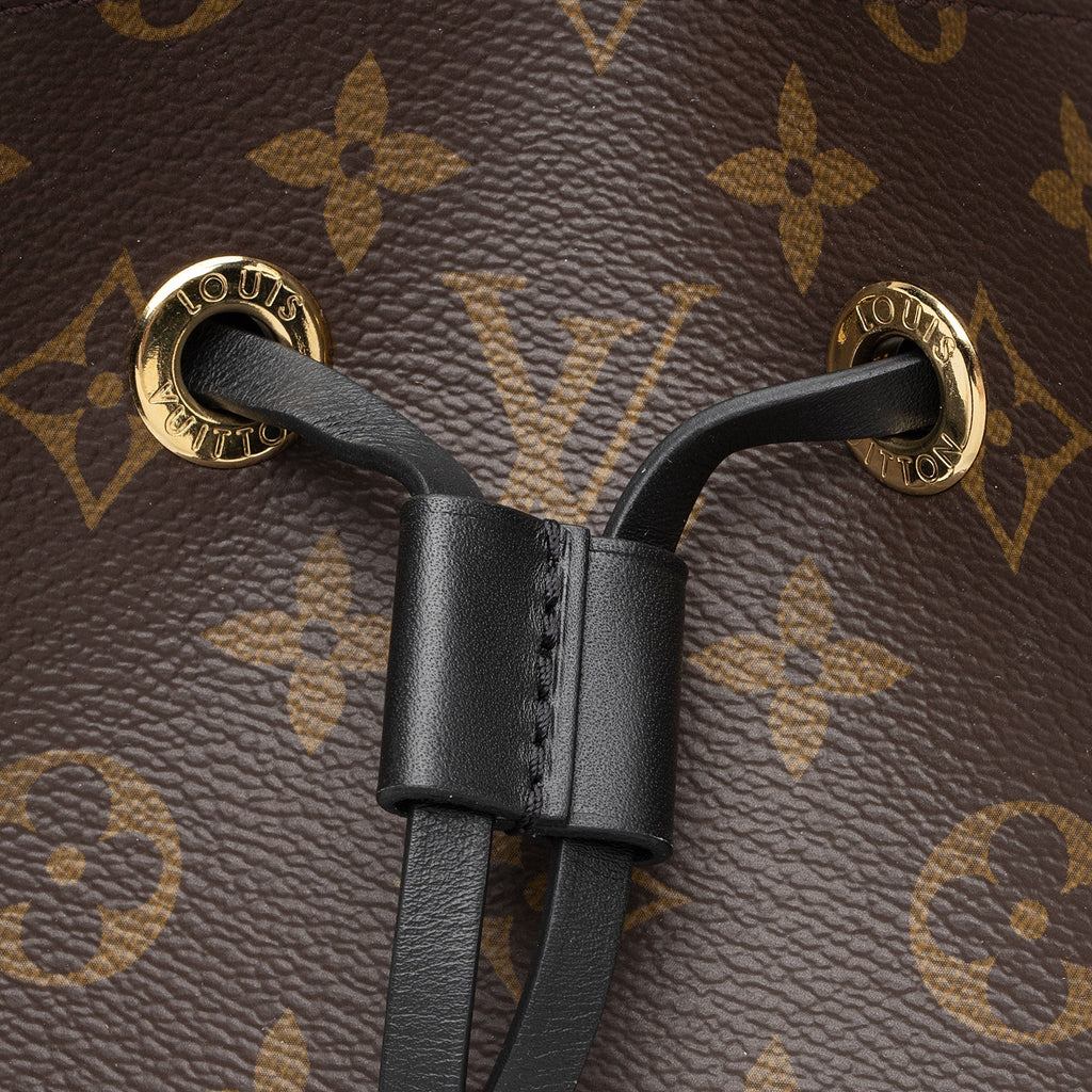 Louis Vuitton Monogram Canvas Neonoe Shoulder Bag (SHF-XOm4Go)