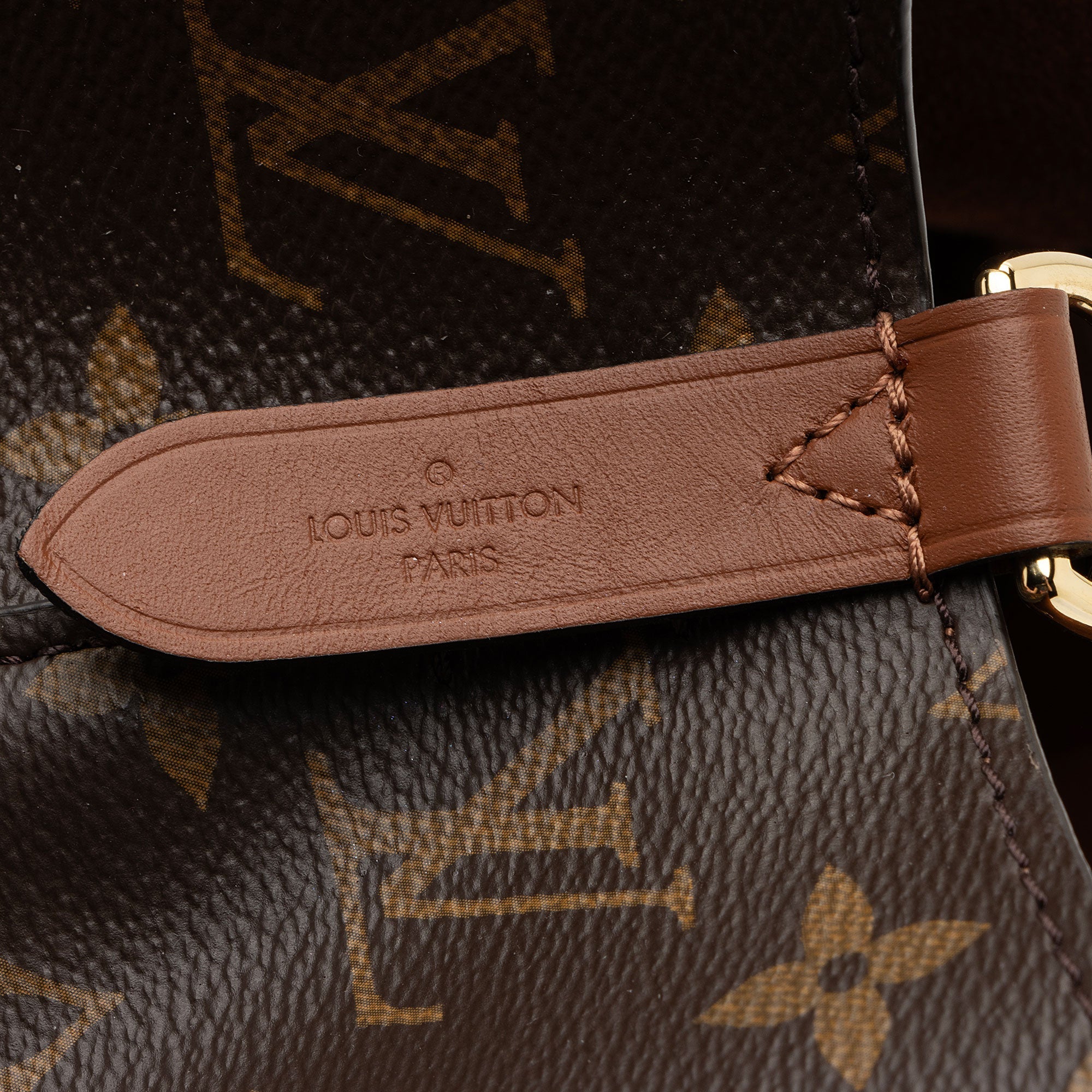 Louis Vuitton Monogram Canvas Neonoe Shoulder Bag (SHF-vTEOAx)