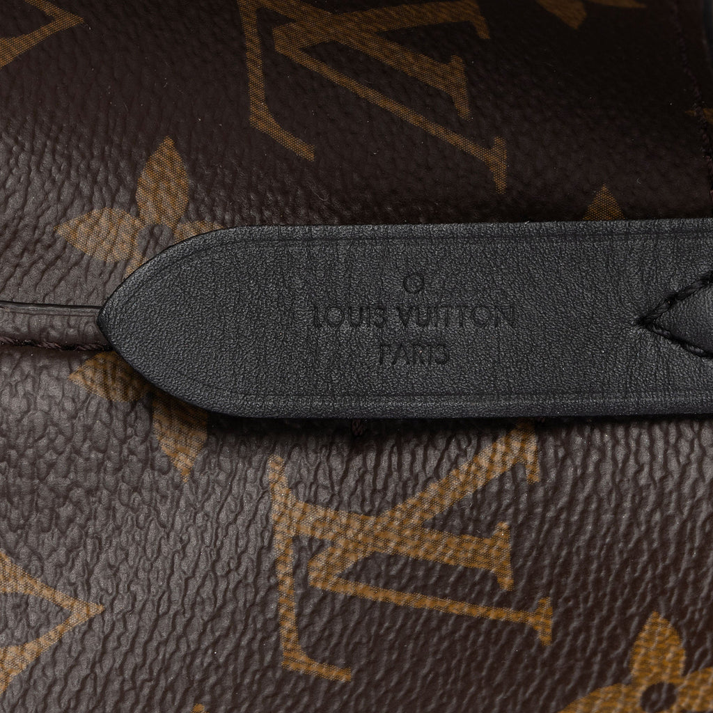 Louis Vuitton Monogram Canvas Neonoe MM Shoulder Bag (SHF-jxF2wA)