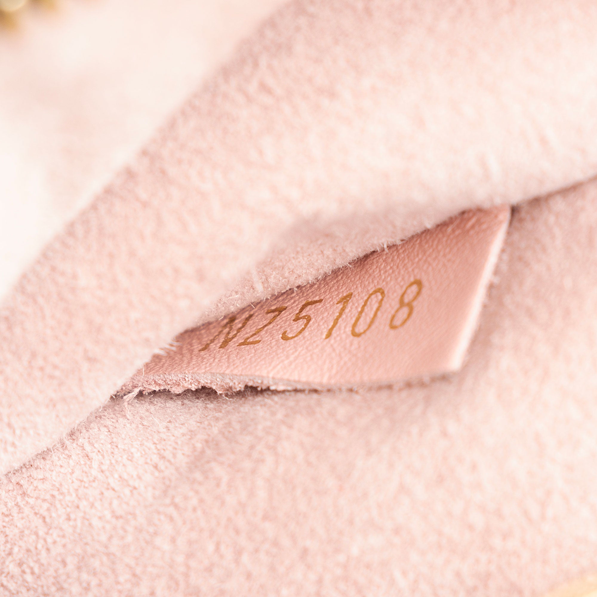 Louis Vuitton Monogram Canvas Neonoe MM Shoulder Bag (SHF-CAo8S9)
