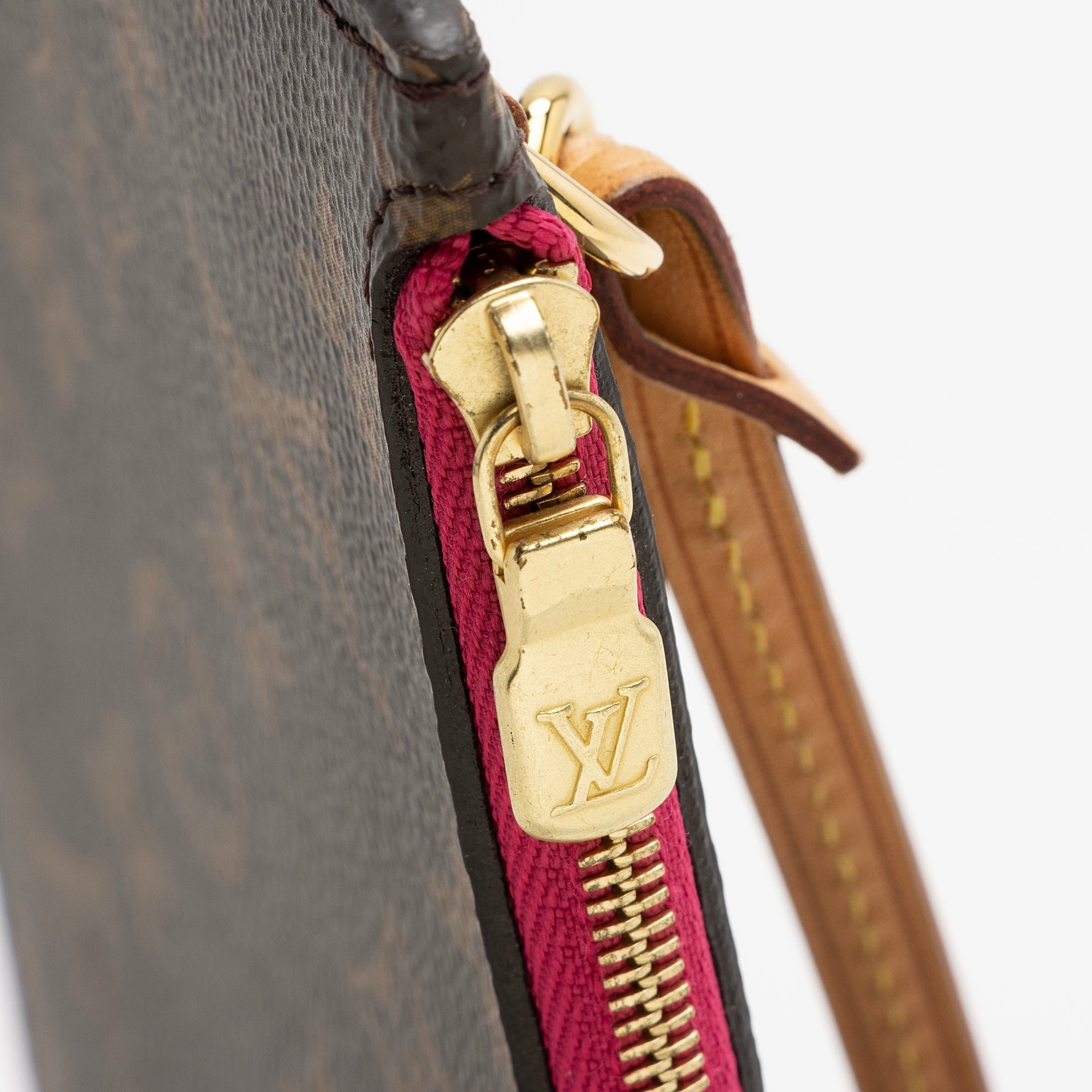 Louis Vuitton Monogram Canvas Neverfull GM Pochette (SHF-22833)