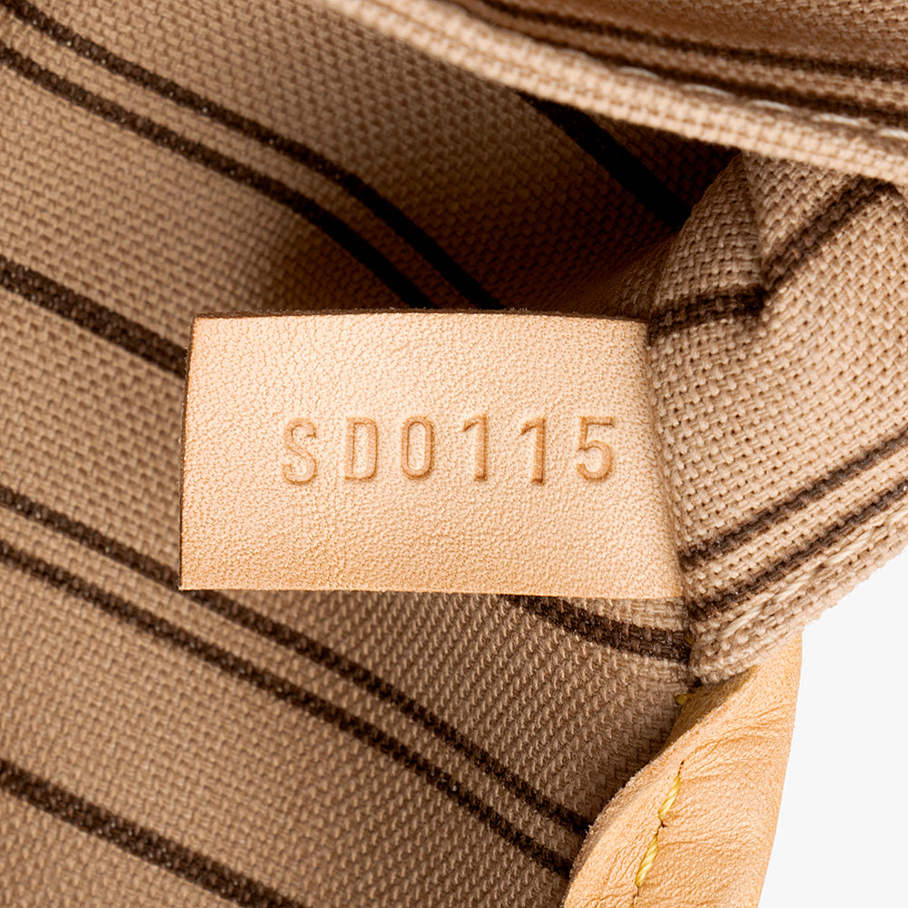 Louis Vuitton Monogram Canvas Neverfull GM Tote (SHF-21974)