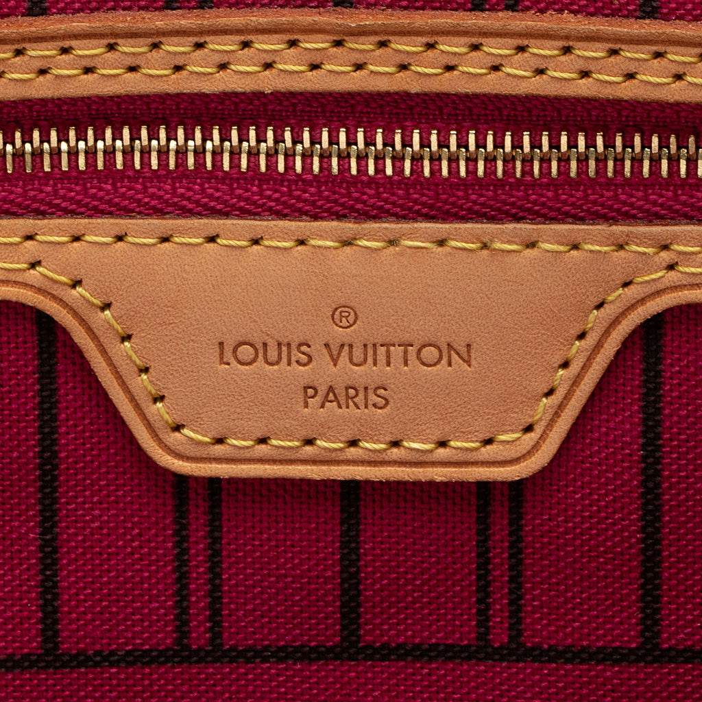 Louis Vuitton Monogram Canvas Neverfull GM Tote (SHF-23287)