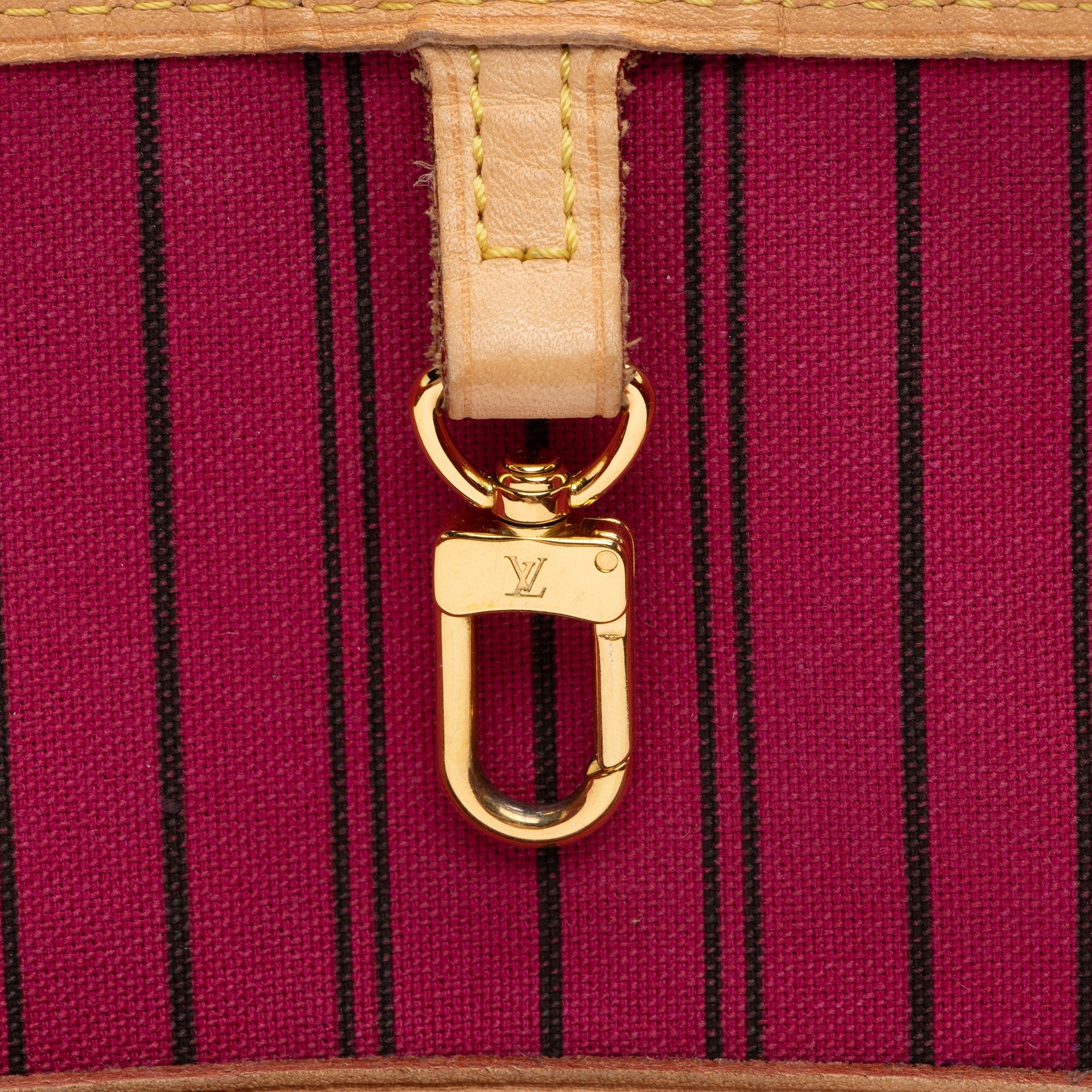 Louis Vuitton Monogram Canvas Neverfull GM Tote (SHF-8I8Z70)
