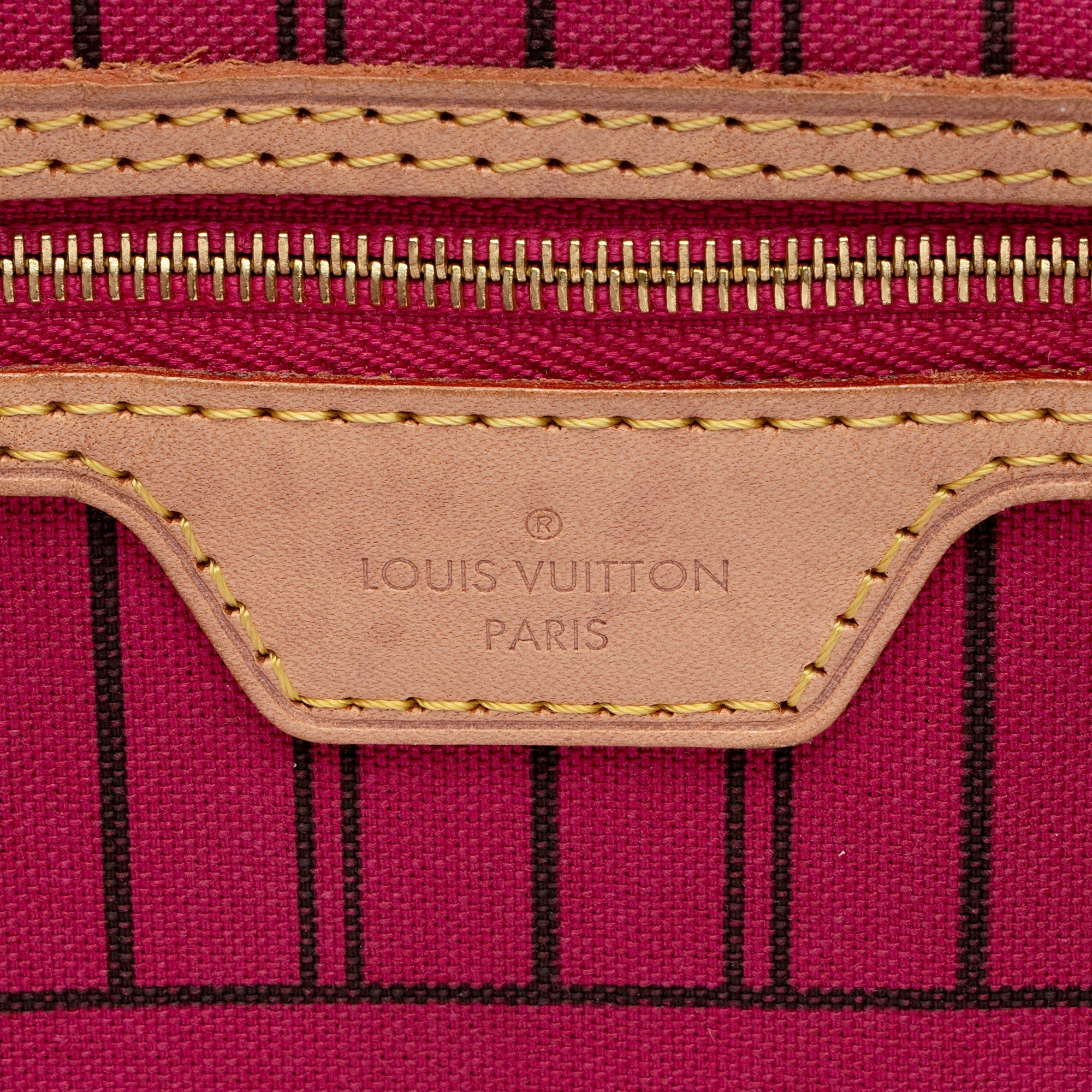 Louis Vuitton Monogram Canvas Neverfull GM Tote (SHF-t1XWDN)