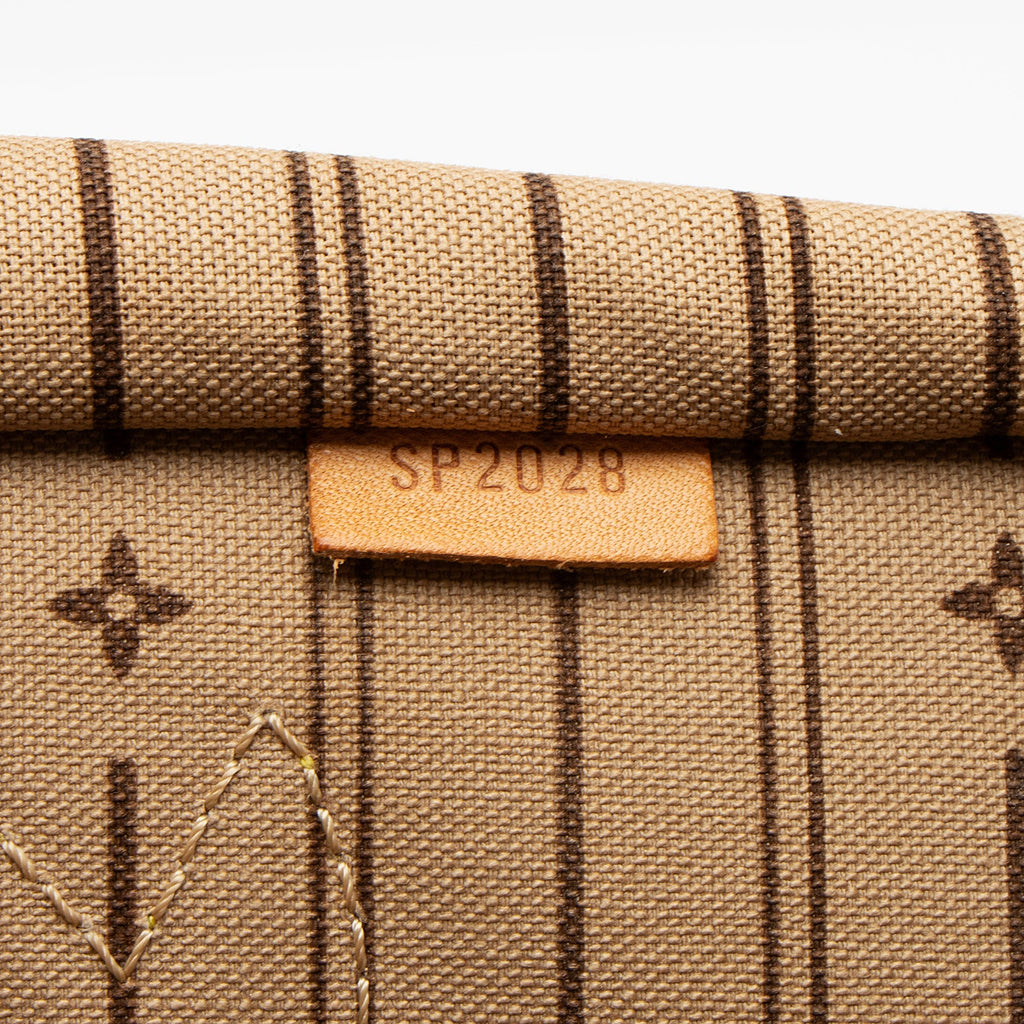 Louis Vuitton Monogram Canvas Neverfull GM Tote (SHF-kHp6dl)