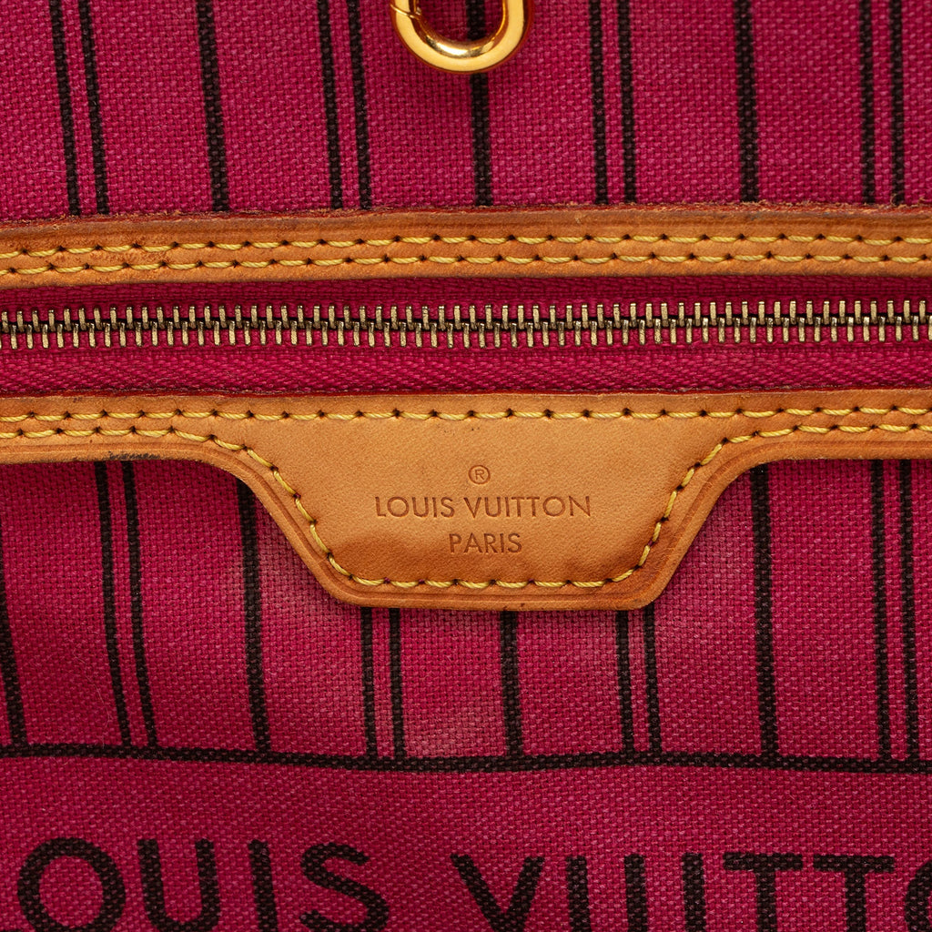 Louis Vuitton Monogram Canvas Neverfull GM Tote (SHF-tNGzNU)