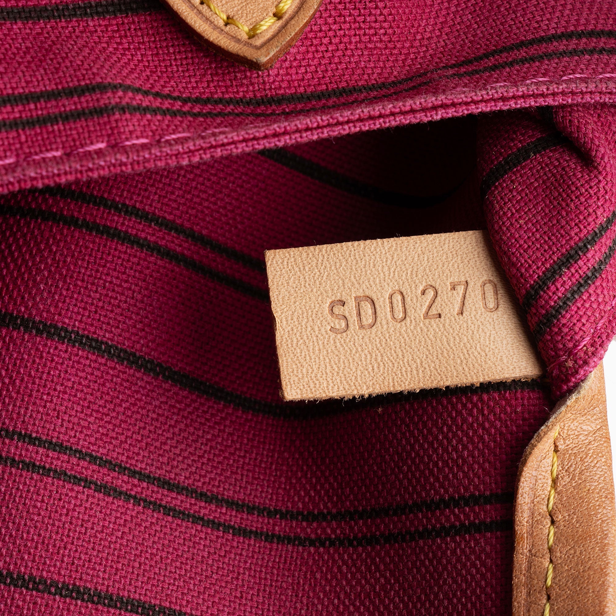 Louis Vuitton Monogram Canvas Neverfull GM Tote (SHF-O1LW0Q)
