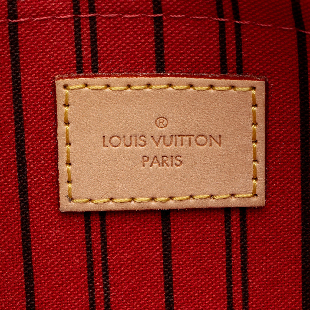 Louis Vuitton Monogram Canvas Neverfull MM Pochette (SHF-po36tM)