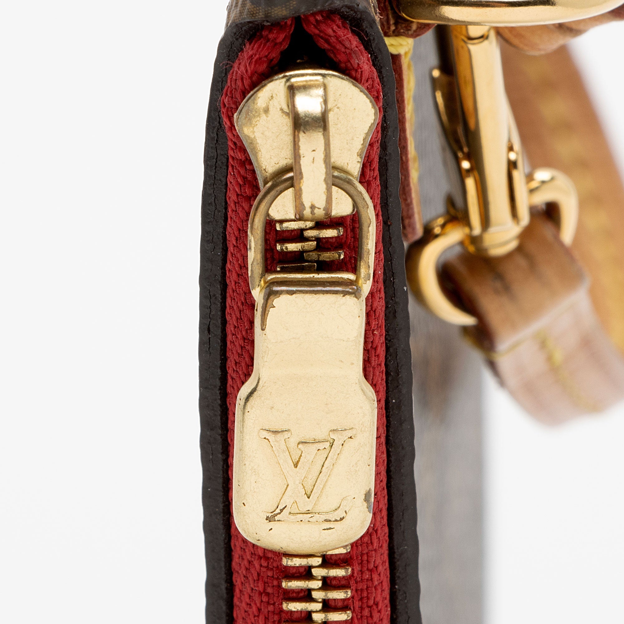 Louis Vuitton Monogram Canvas Neverfull MM Pochette (SHF-ZwlYNZ)