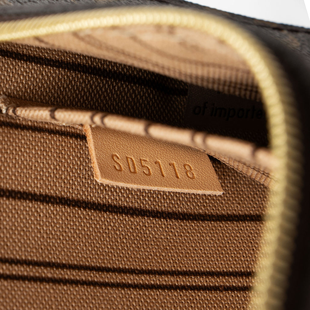 Louis Vuitton Monogram Canvas Neverfull MM Pochette (SHF-Jaeu3s)
