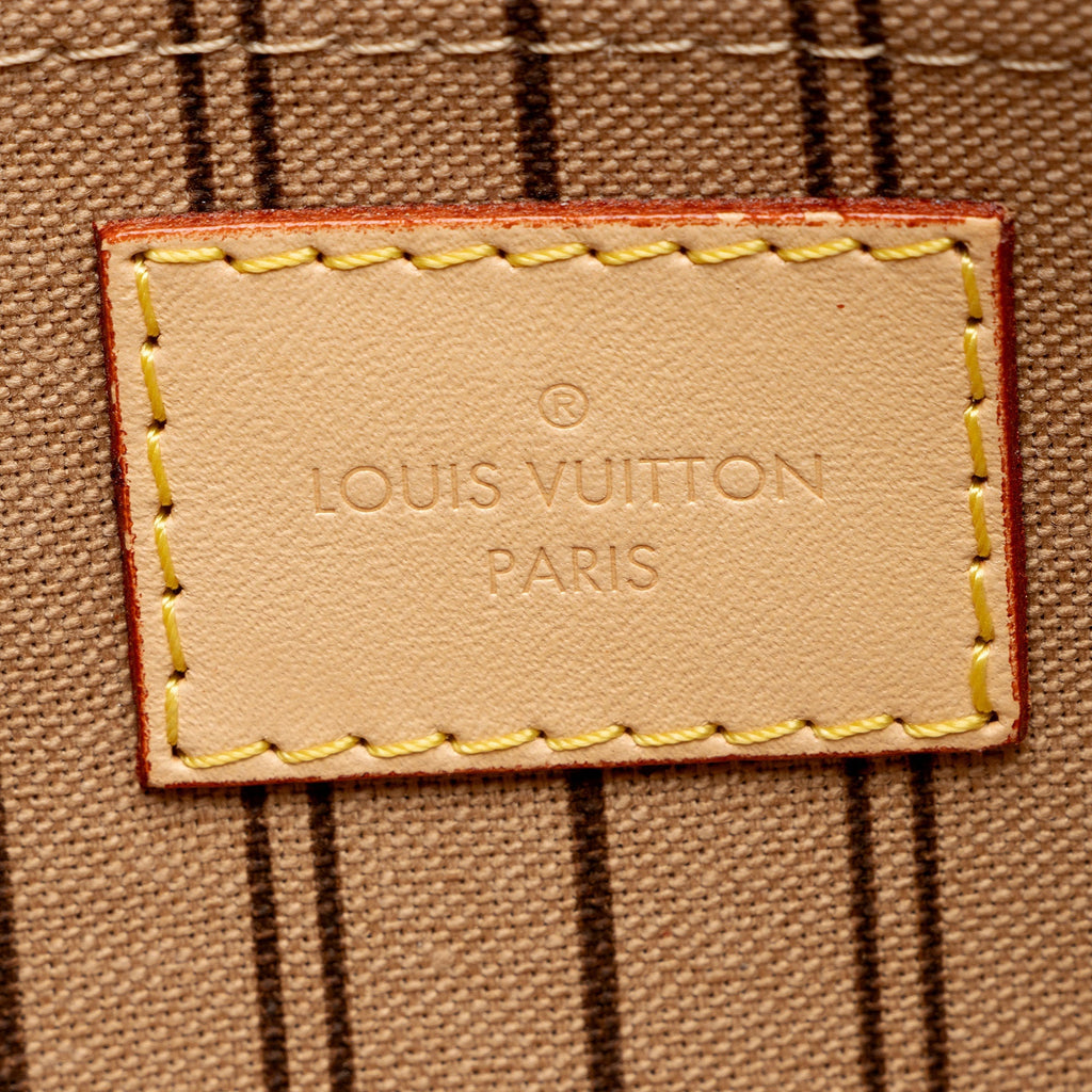 Louis Vuitton Monogram Canvas Neverfull MM Pochette (SHF-AUlFSM)