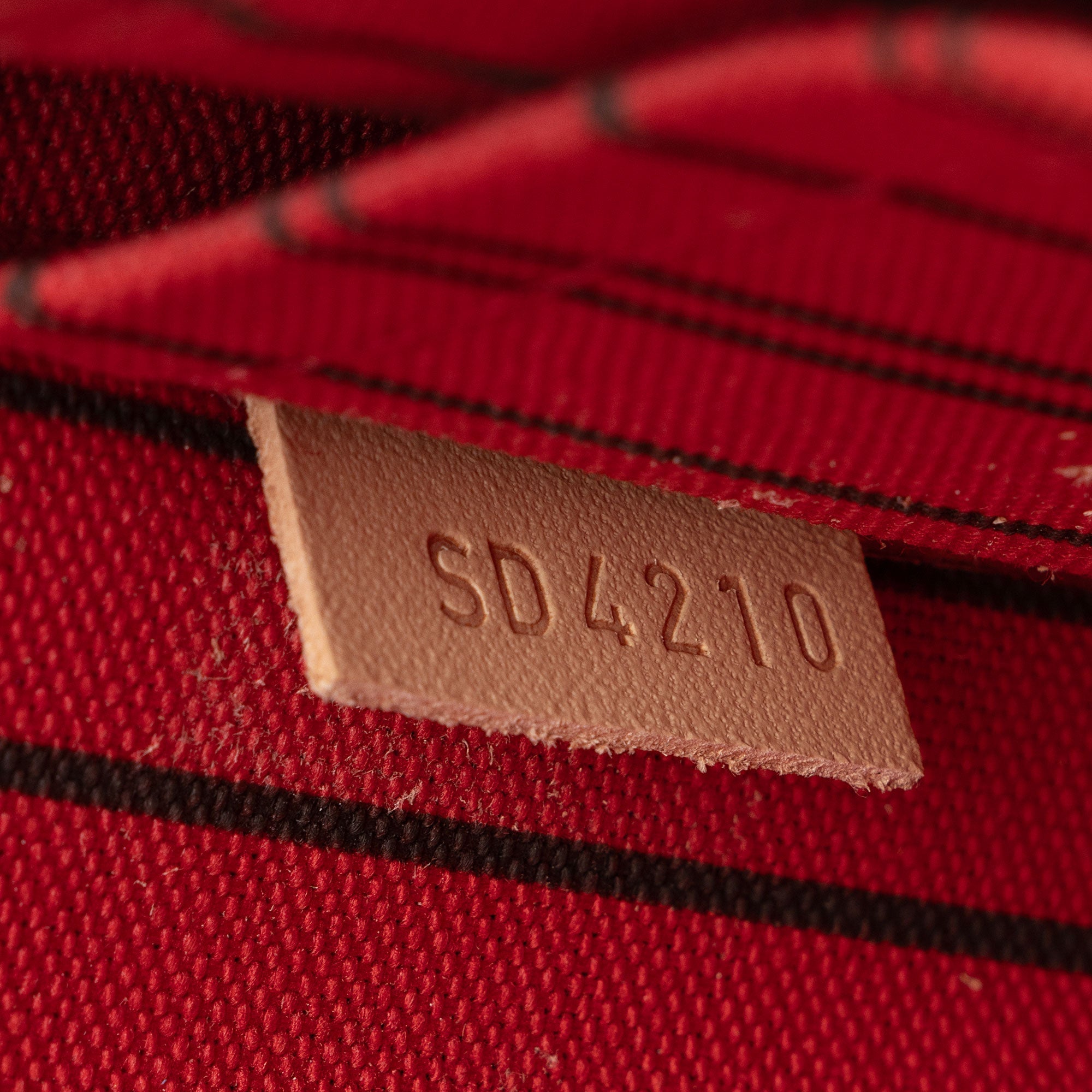 Louis Vuitton Monogram Canvas Neverfull MM Pochette (SHF-Lfk1rU)