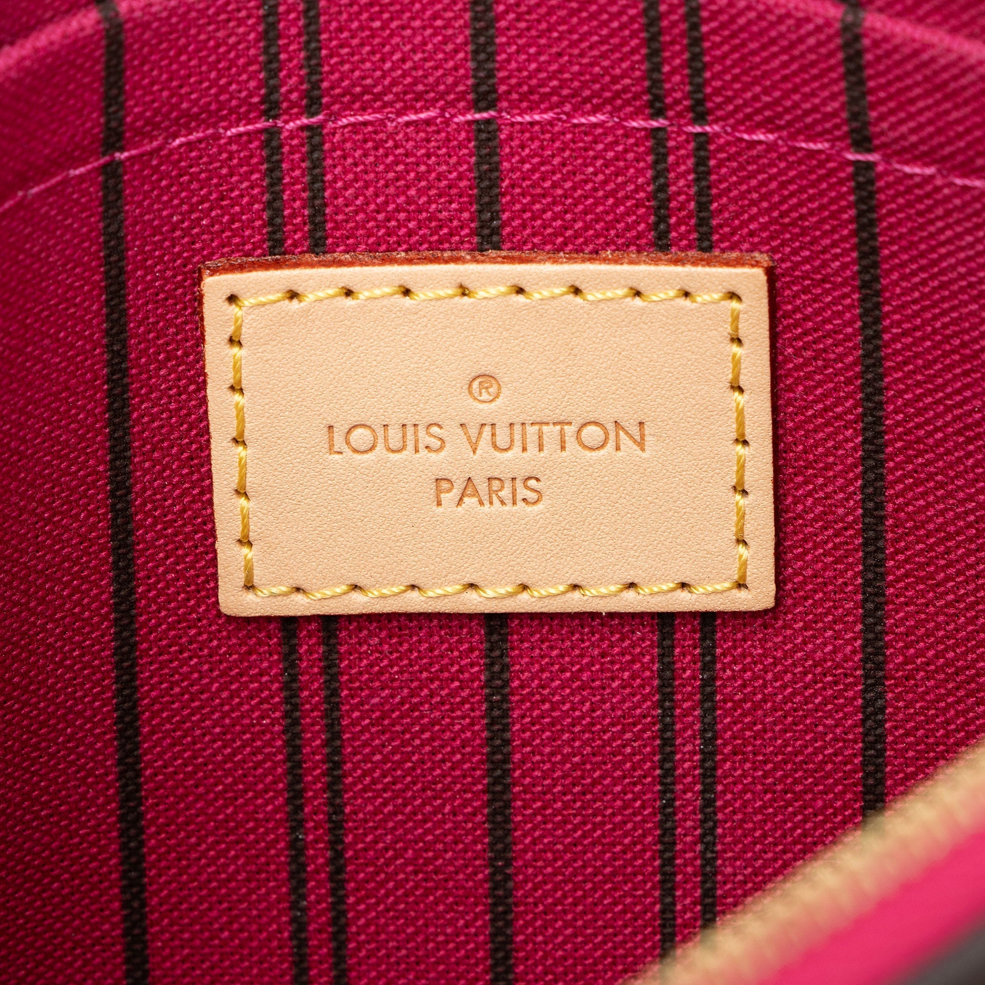 Louis Vuitton Monogram Canvas Neverfull MM Pochette