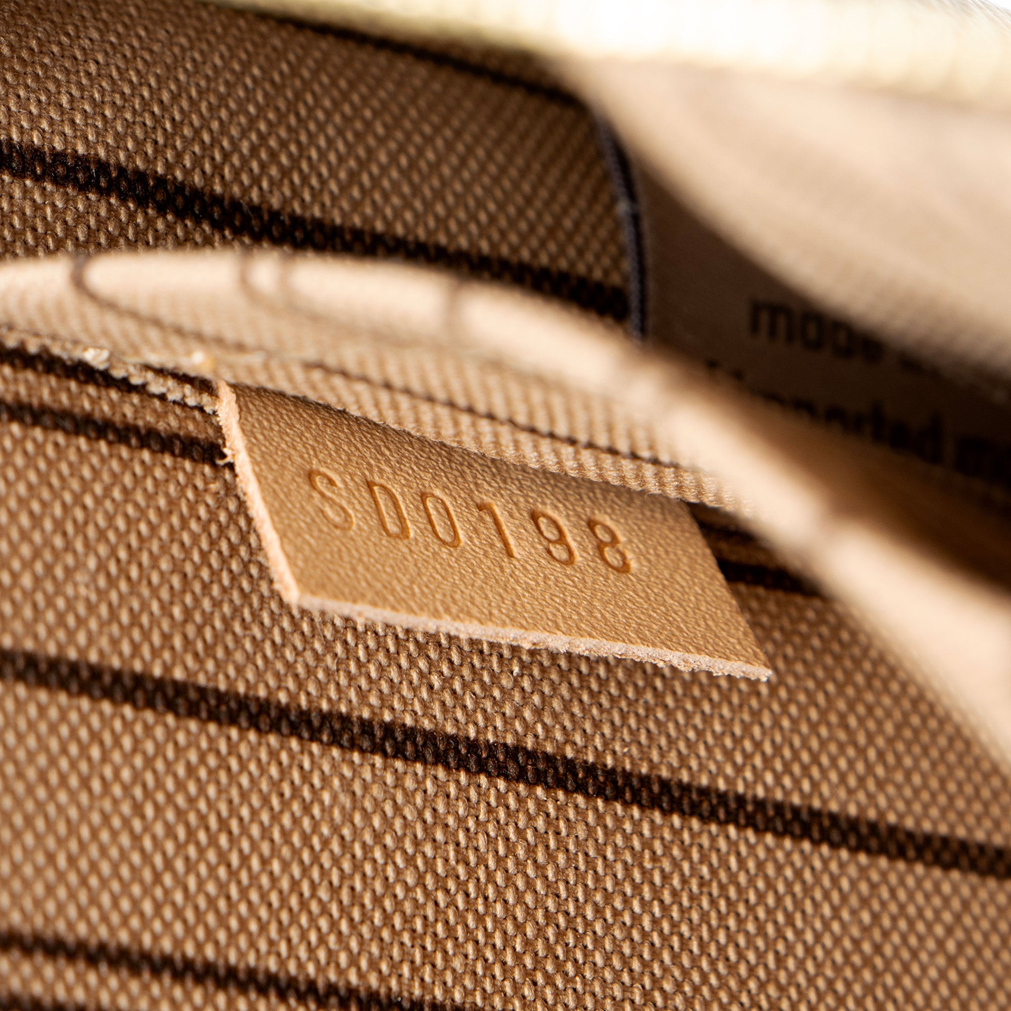 Louis Vuitton Monogram Canvas Neverfull MM Pochette