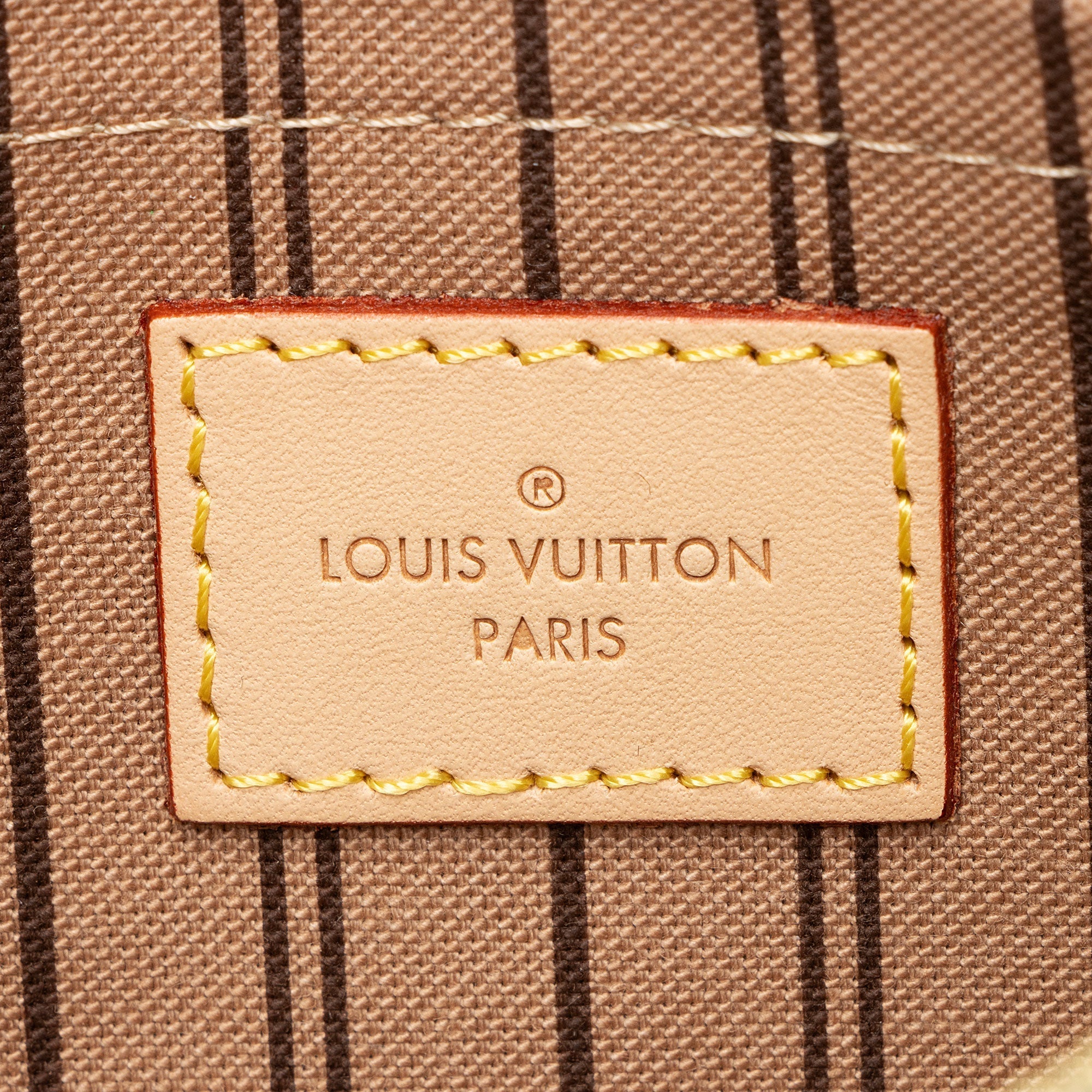 Louis Vuitton Monogram Canvas Neverfull MM Pochette