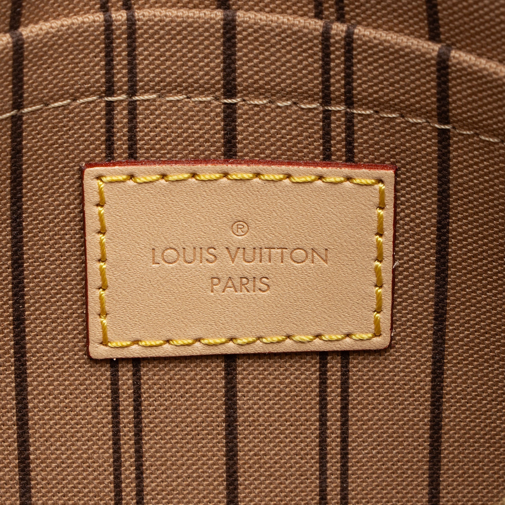 Louis Vuitton Monogram Canvas Neverfull MM Pochette