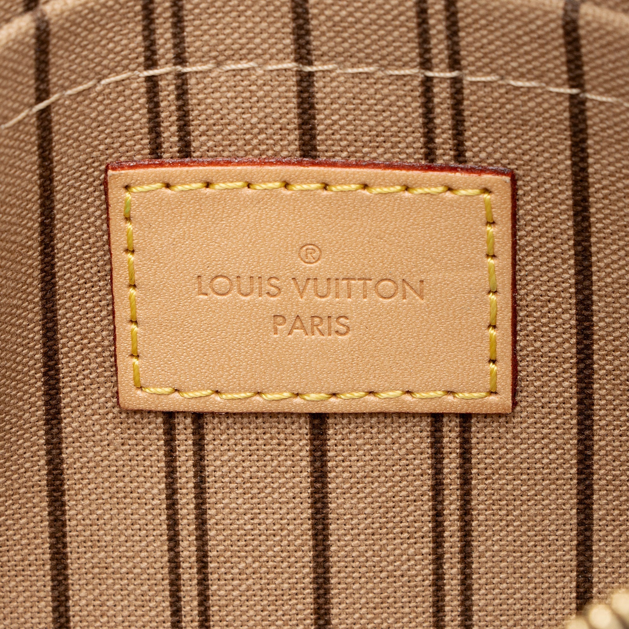 Louis Vuitton Monogram Canvas Neverfull MM Pochette