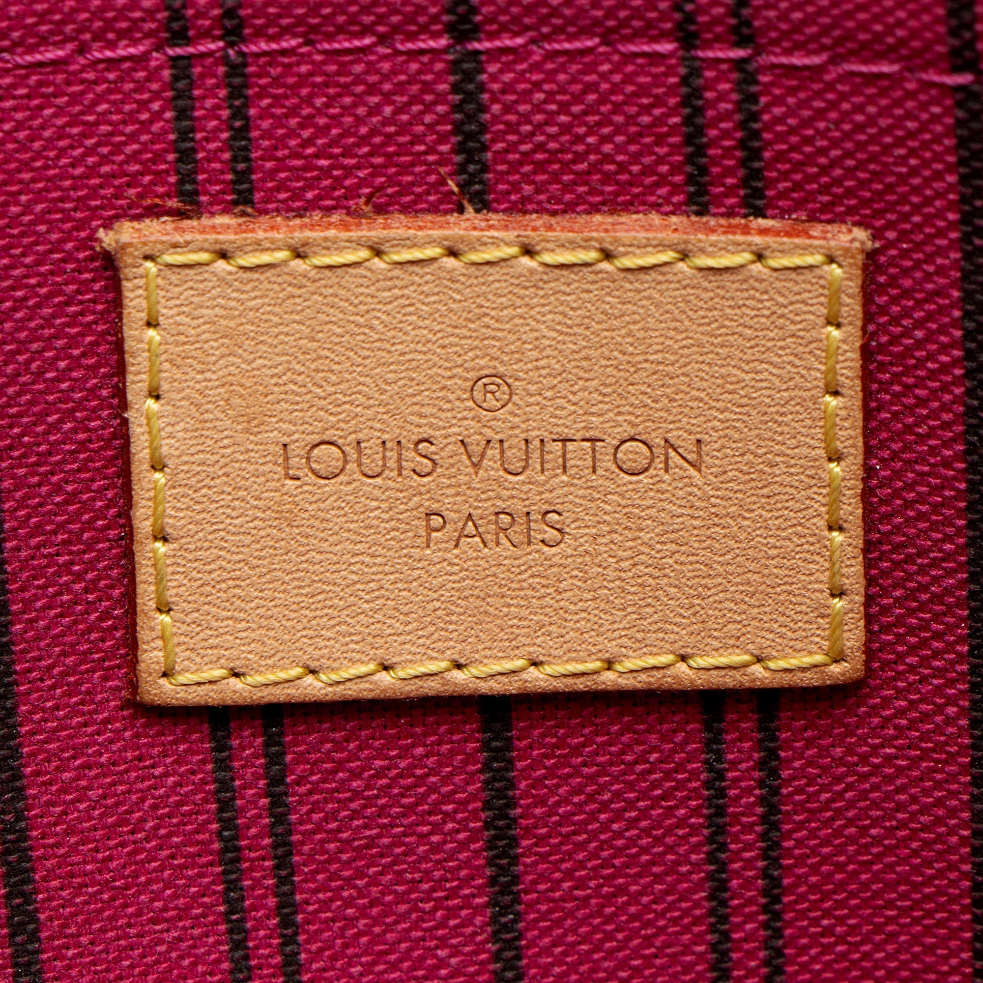 Louis Vuitton Monogram Canvas Neverfull MM Pochette