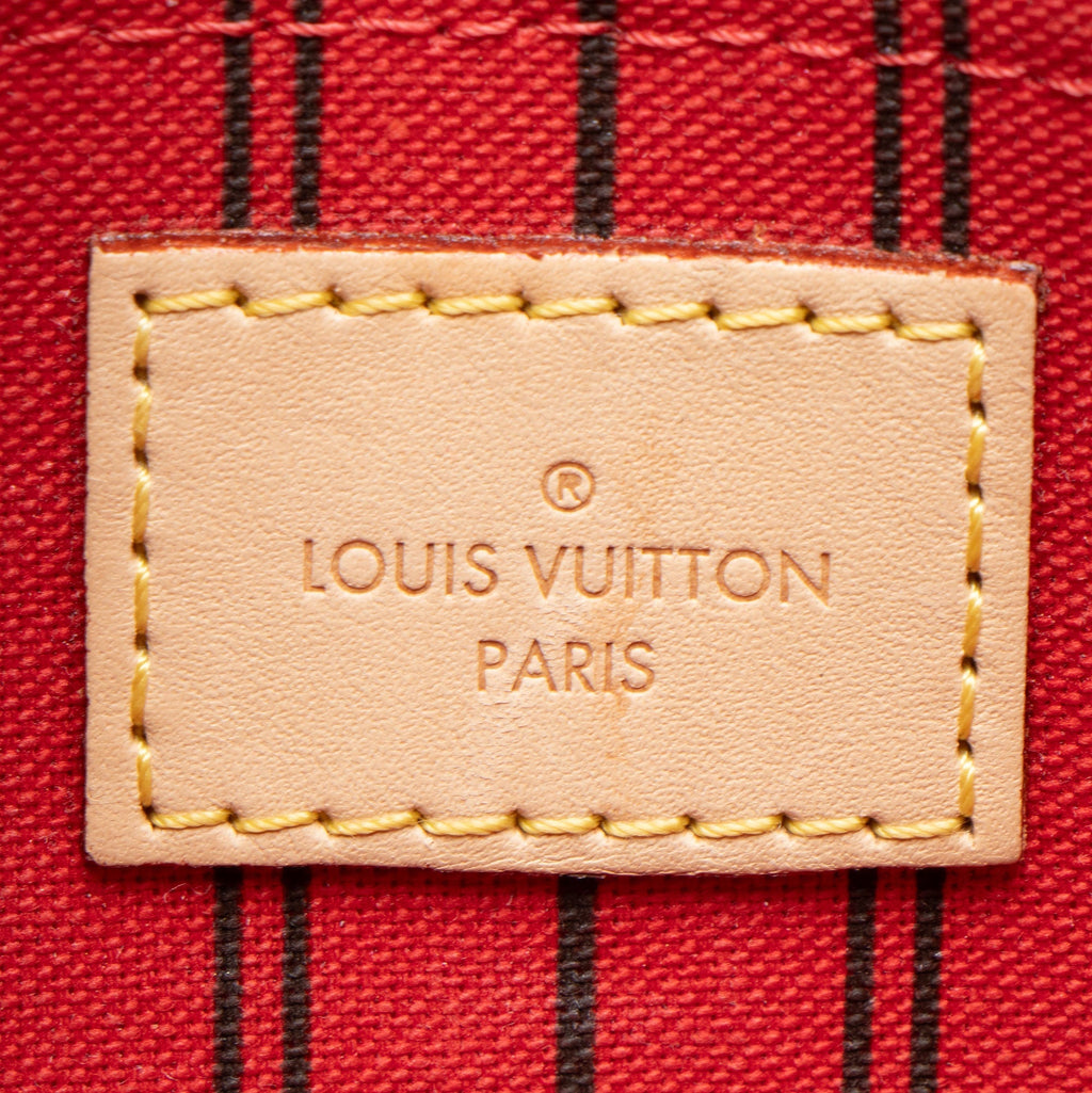 Louis Vuitton Monogram Canvas Neverfull MM Pochette