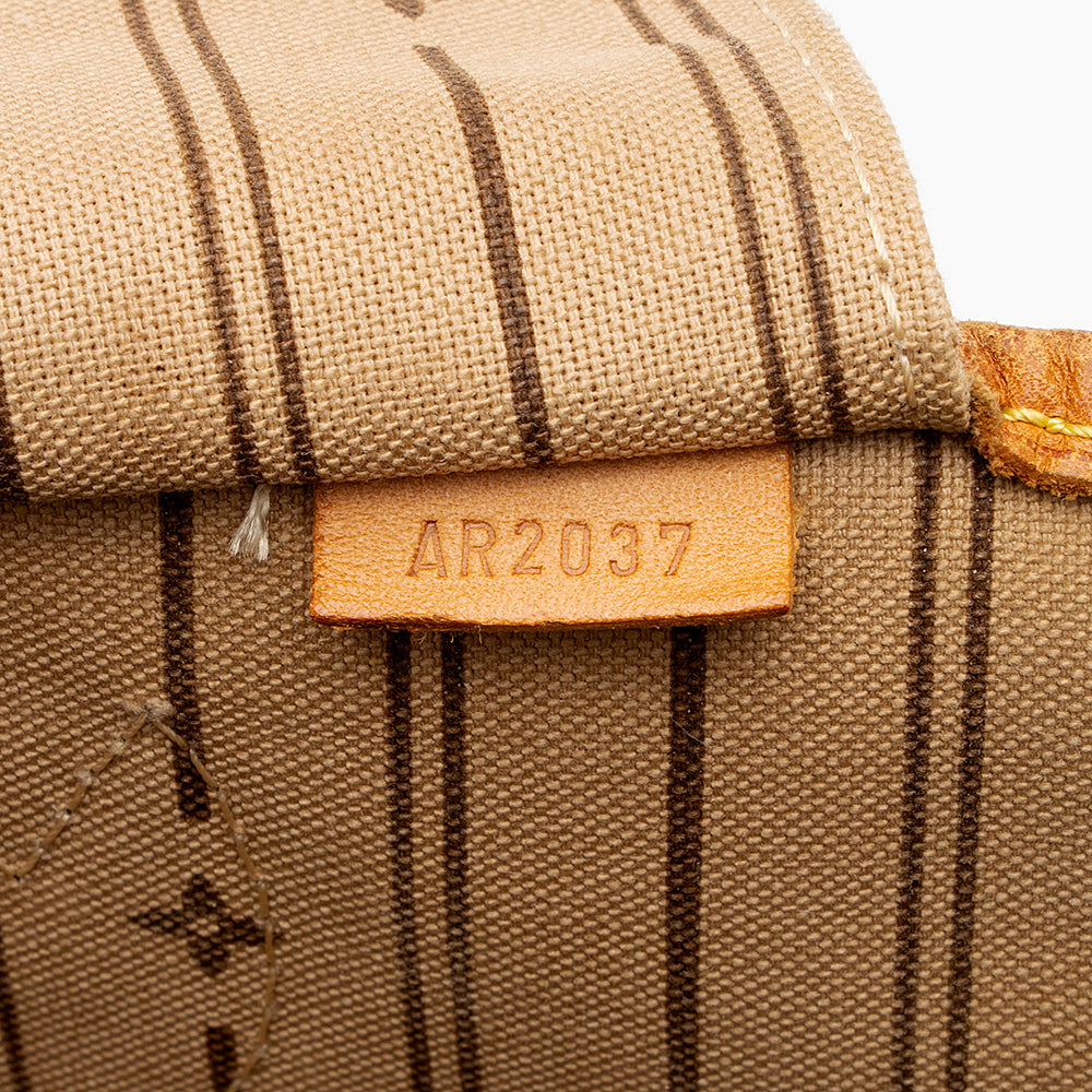 Louis Vuitton Monogram Canvas Neverfull MM Tote - FINAL SALE (SHF-20192)