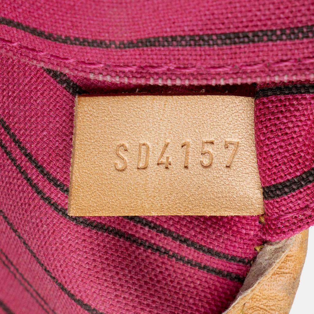 Louis Vuitton Monogram Canvas Neverfull MM Tote (SHF-4OIas4)