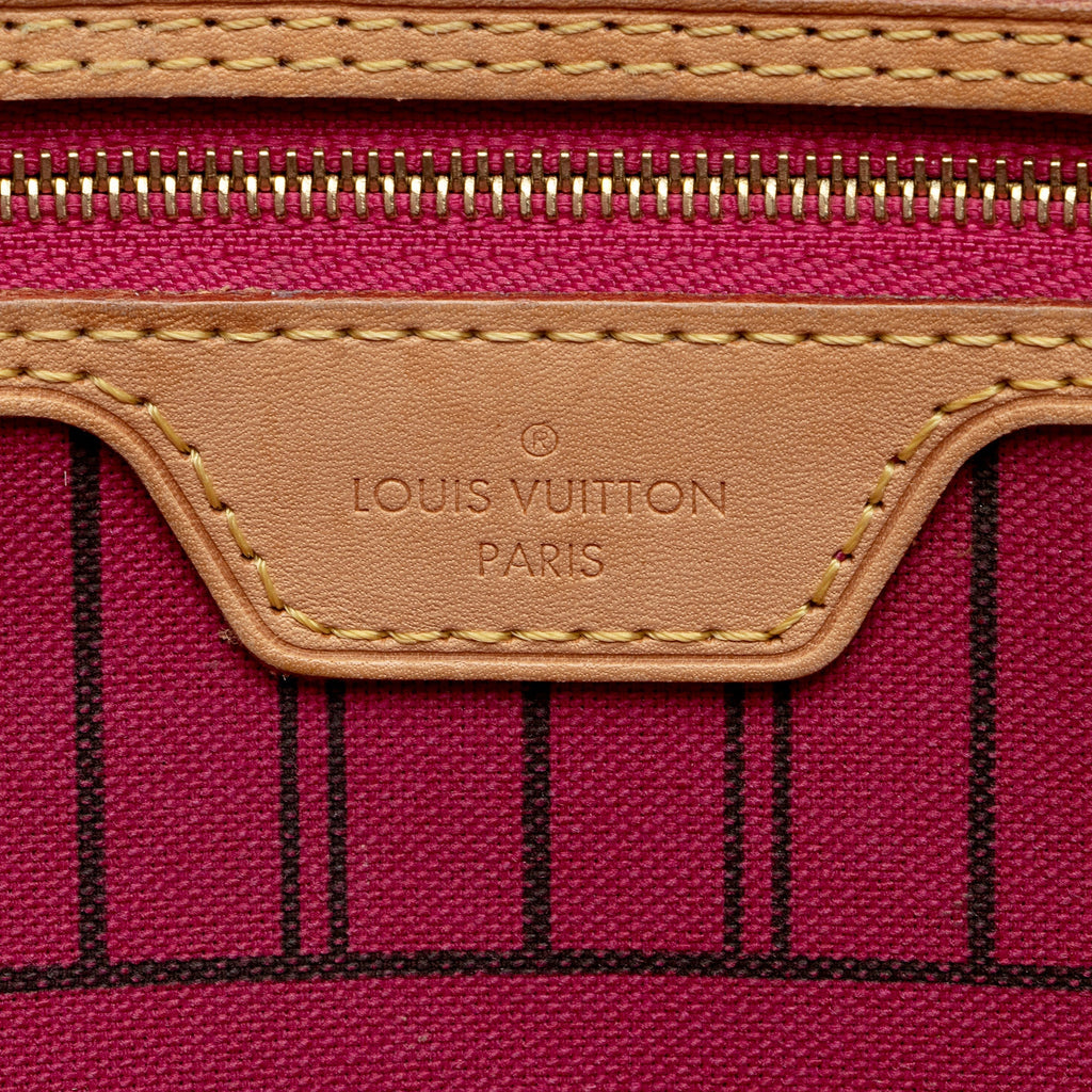 Louis Vuitton Monogram Canvas Neverfull MM Tote (SHF-4OIas4)