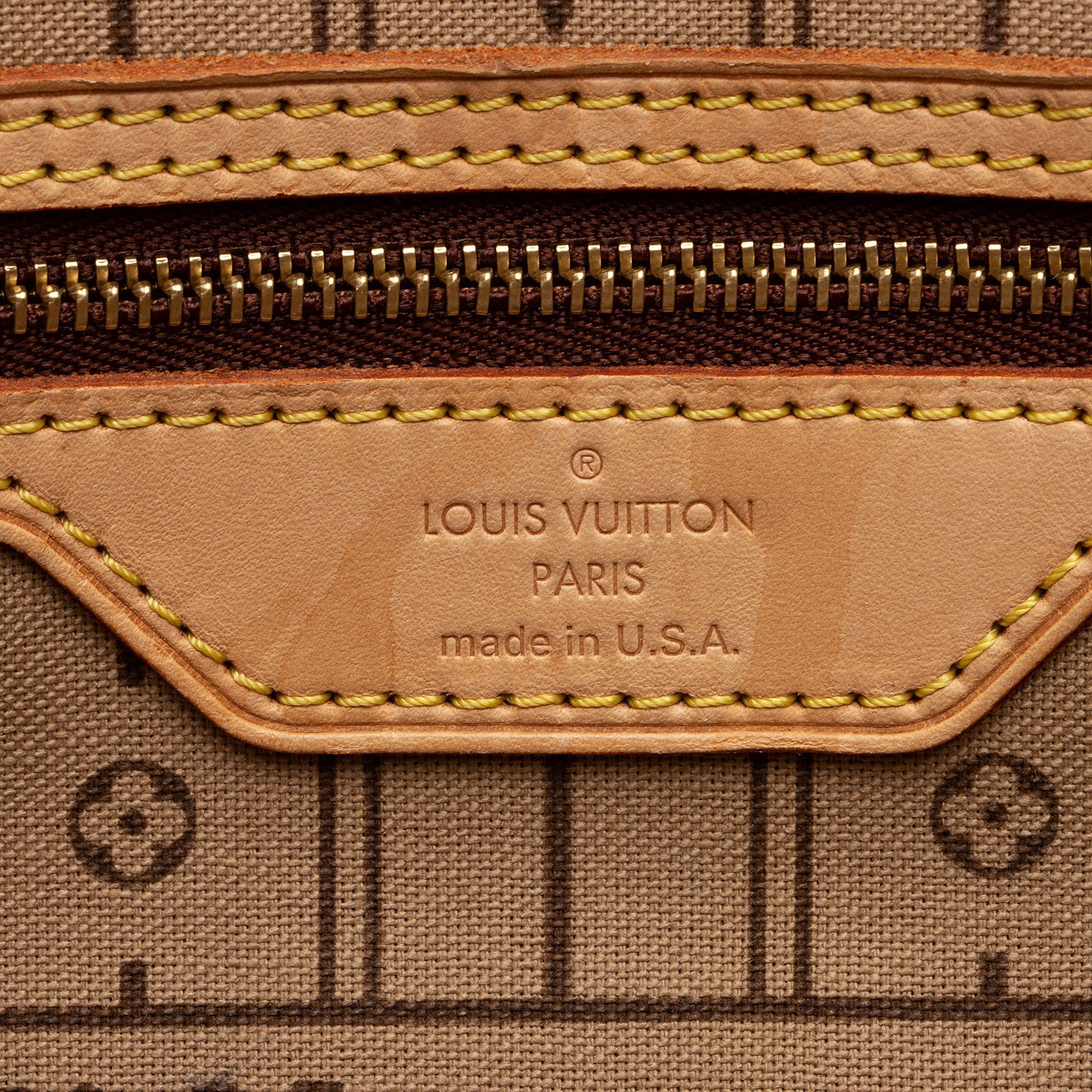 Louis Vuitton Monogram Canvas Neverfull MM Tote (SHF-JdmzIM)