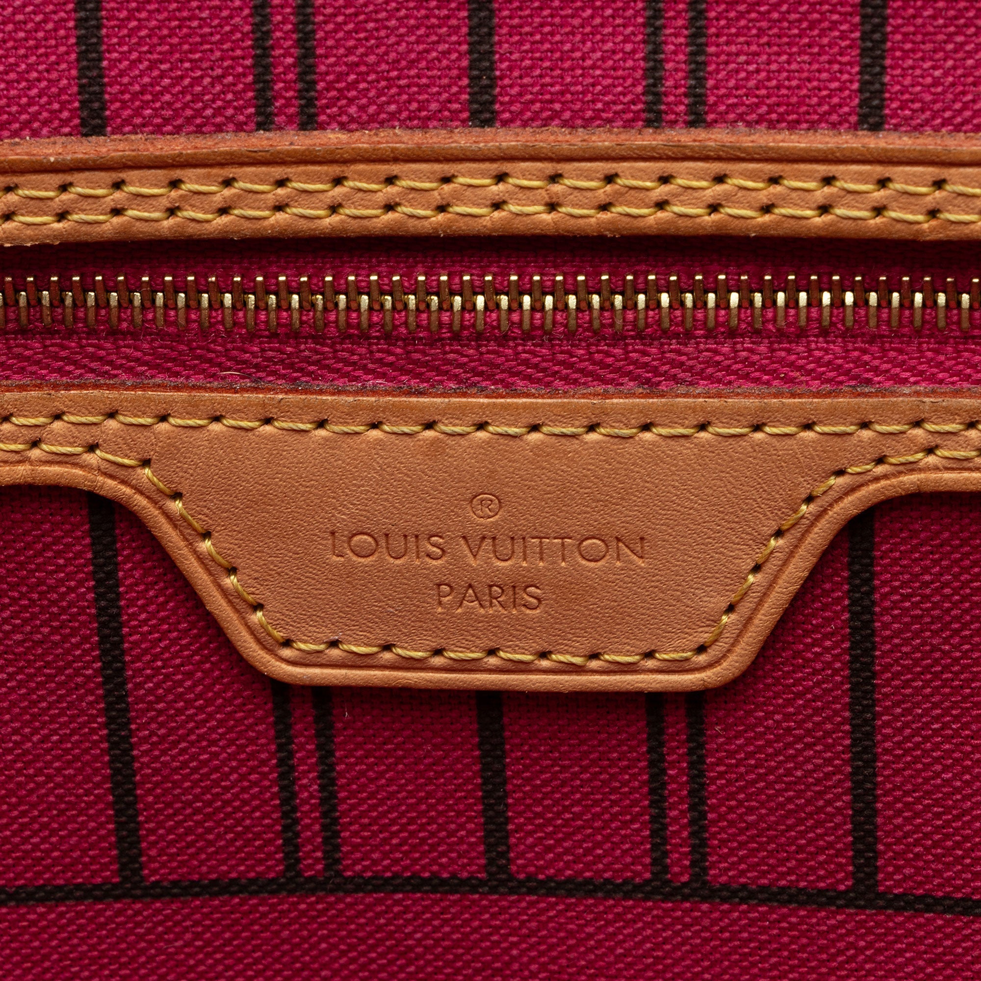 Louis Vuitton Monogram Canvas Neverfull MM Tote (SHF-jBZVKi)