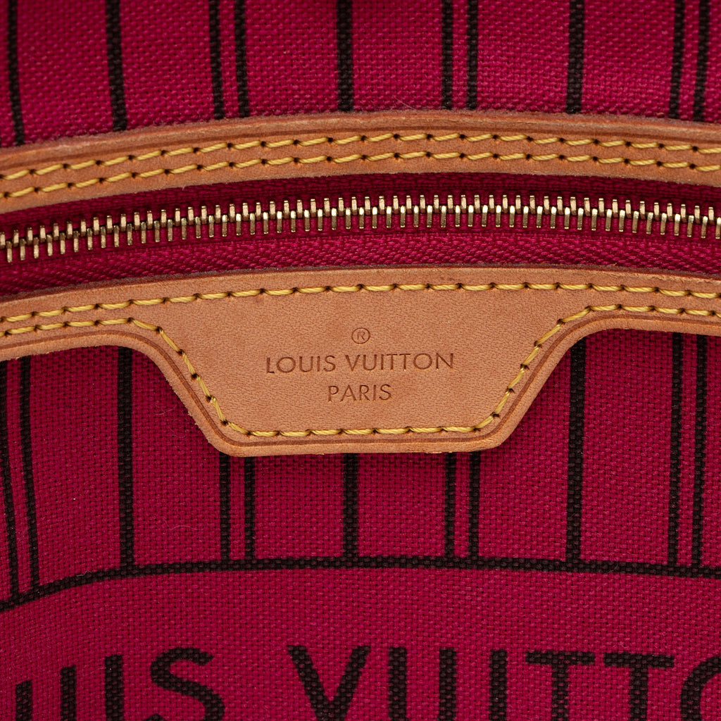 Louis Vuitton Monogram Canvas Neverfull MM Tote (SHF-Rk0aBf)