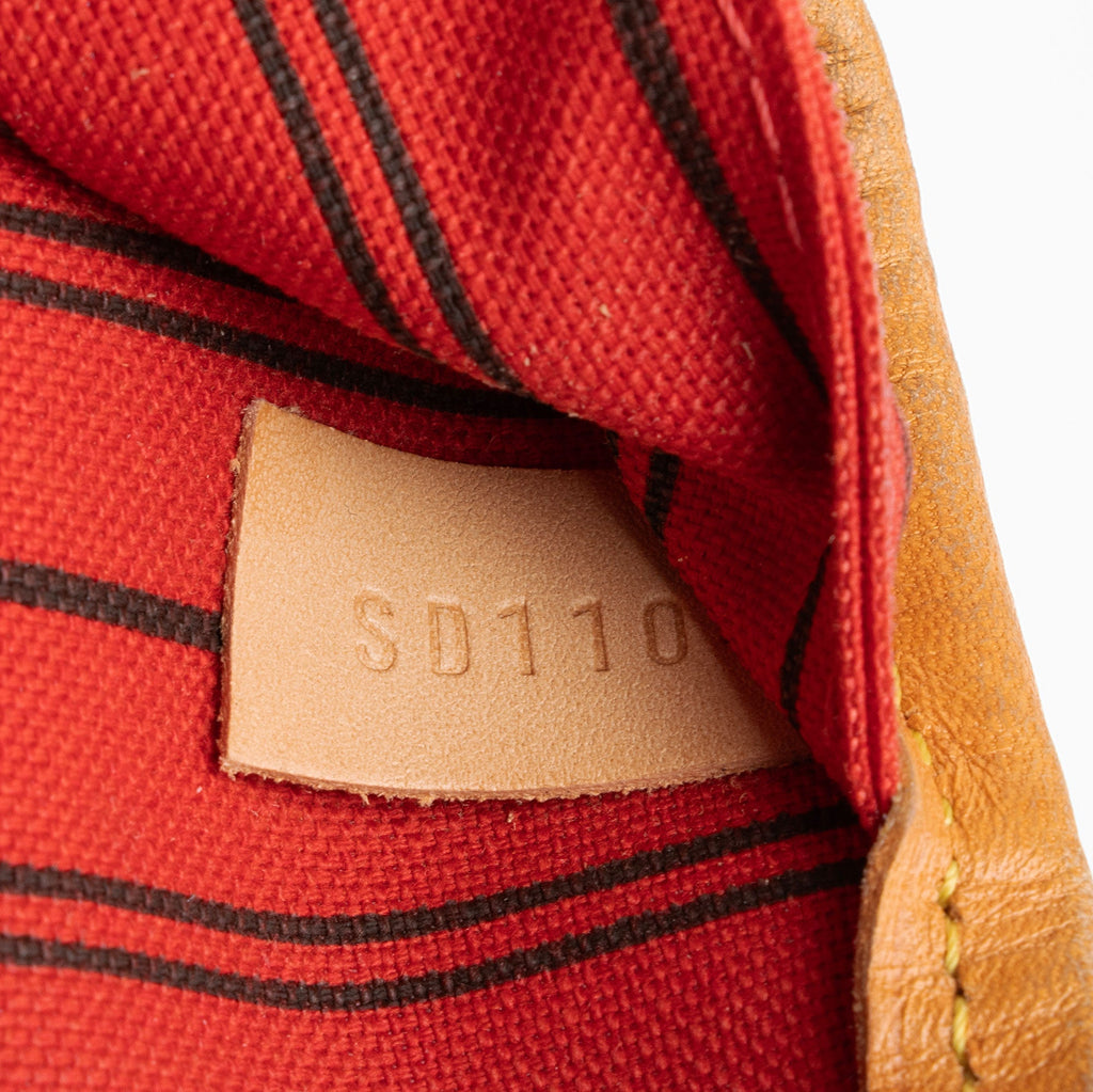 Louis Vuitton Monogram Canvas Neverfull MM Tote (SHF-KVfUcC)