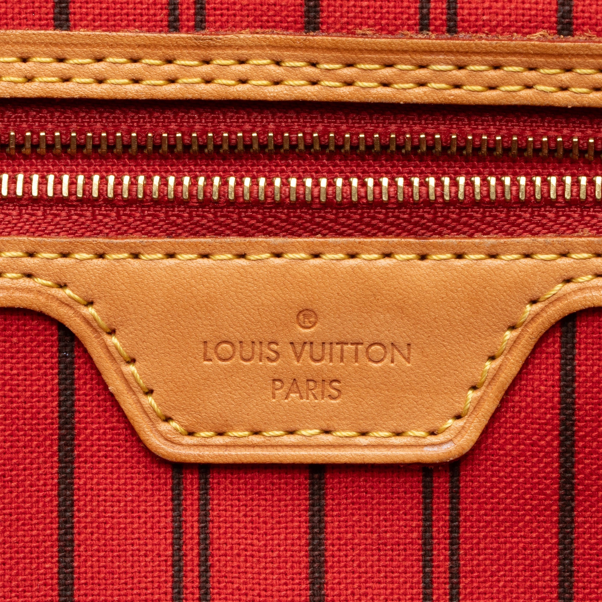 Louis Vuitton Monogram Canvas Neverfull MM Tote (SHF-KVfUcC)