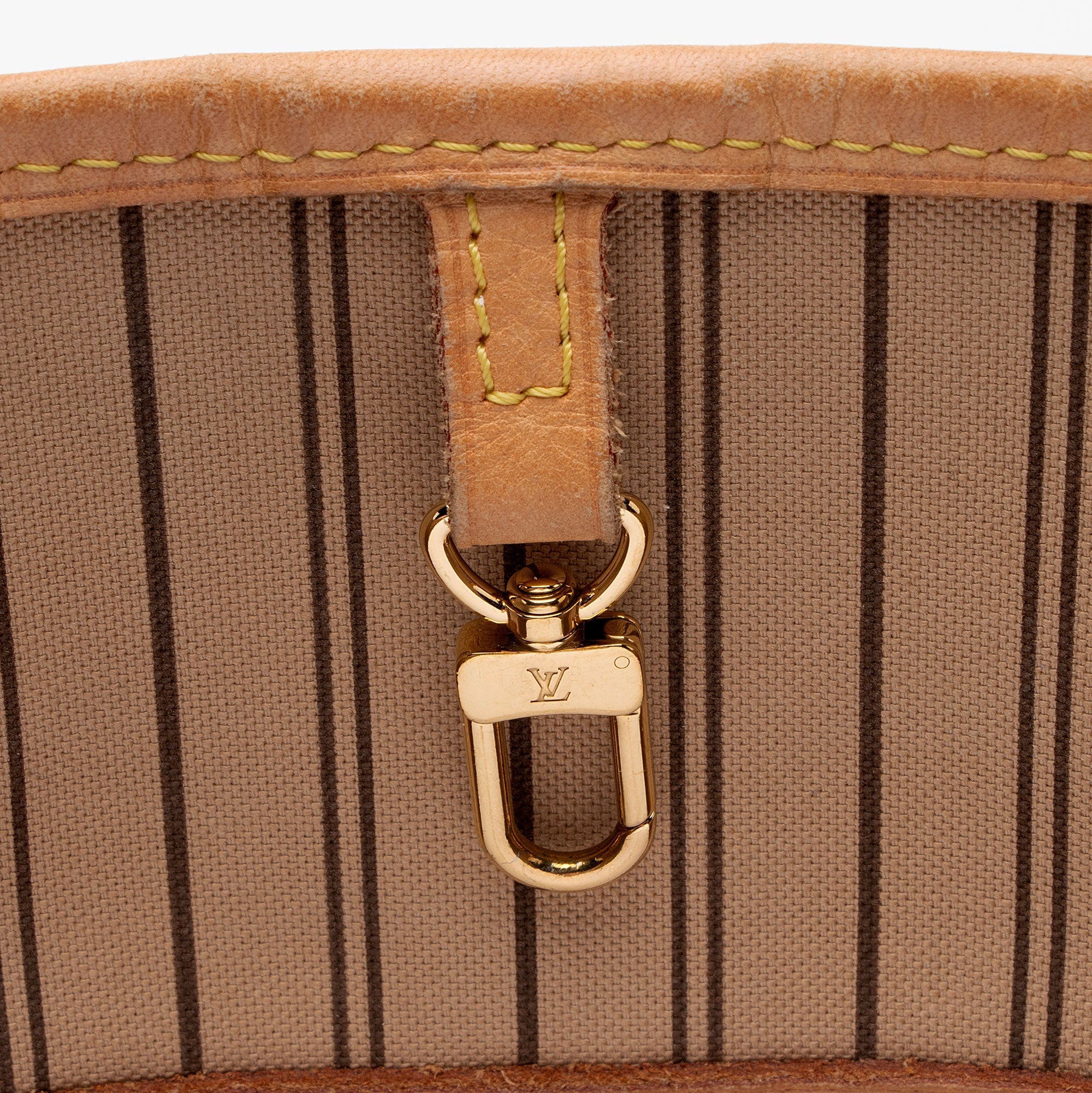 Louis Vuitton Monogram Canvas Neverfull MM Tote (SHF-k6wJSh)