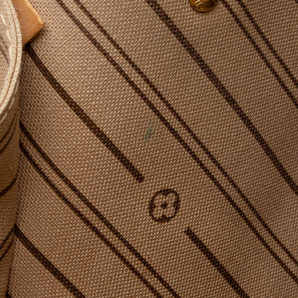 Louis Vuitton Monogram Canvas Neverfull MM Tote (SHF-kQzrek)