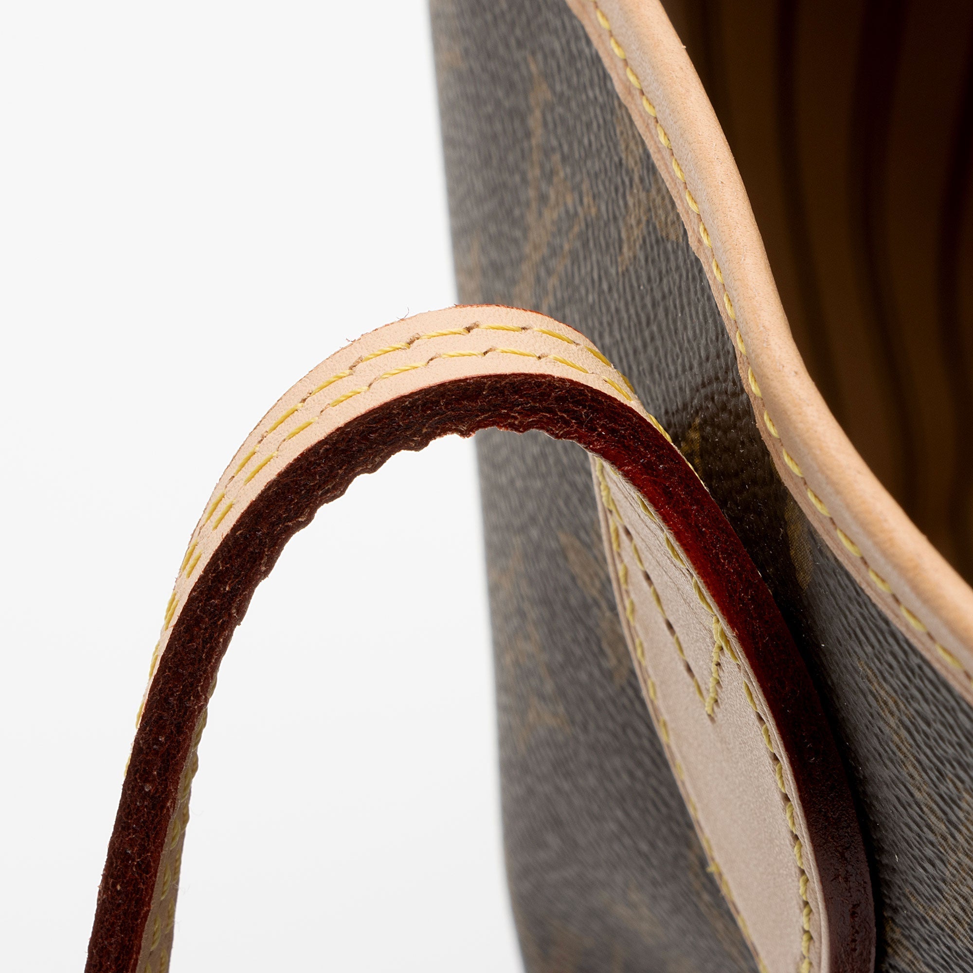 Louis Vuitton Monogram Canvas Neverfull MM Tote (SHF-dyPkMZ)