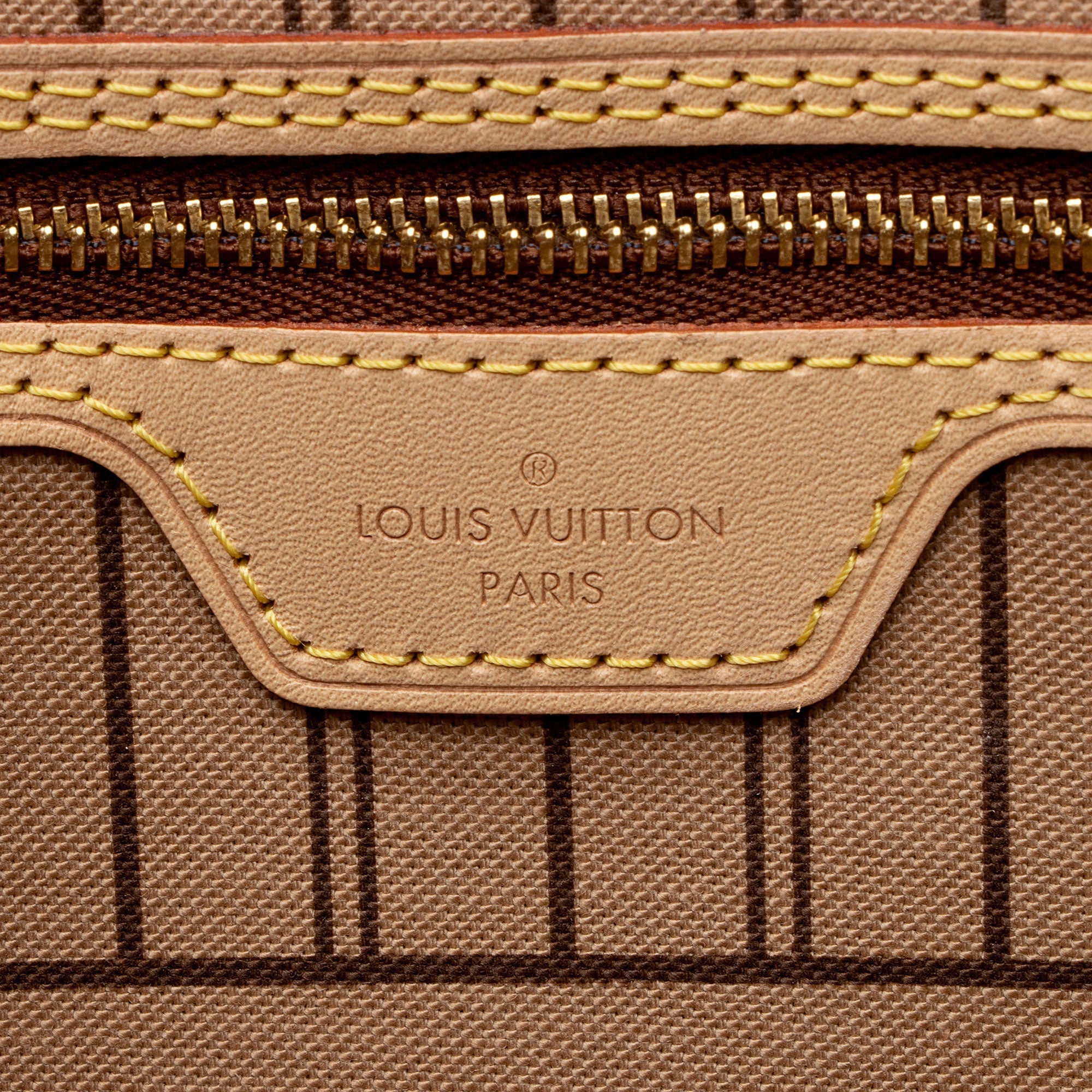 Louis Vuitton Monogram Canvas Neverfull MM Tote (SHF-dyPkMZ)