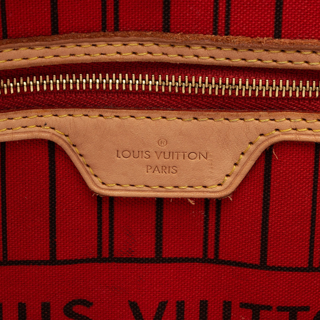 Louis Vuitton Monogram Canvas Neverfull MM Tote (SHF-wszRbE)